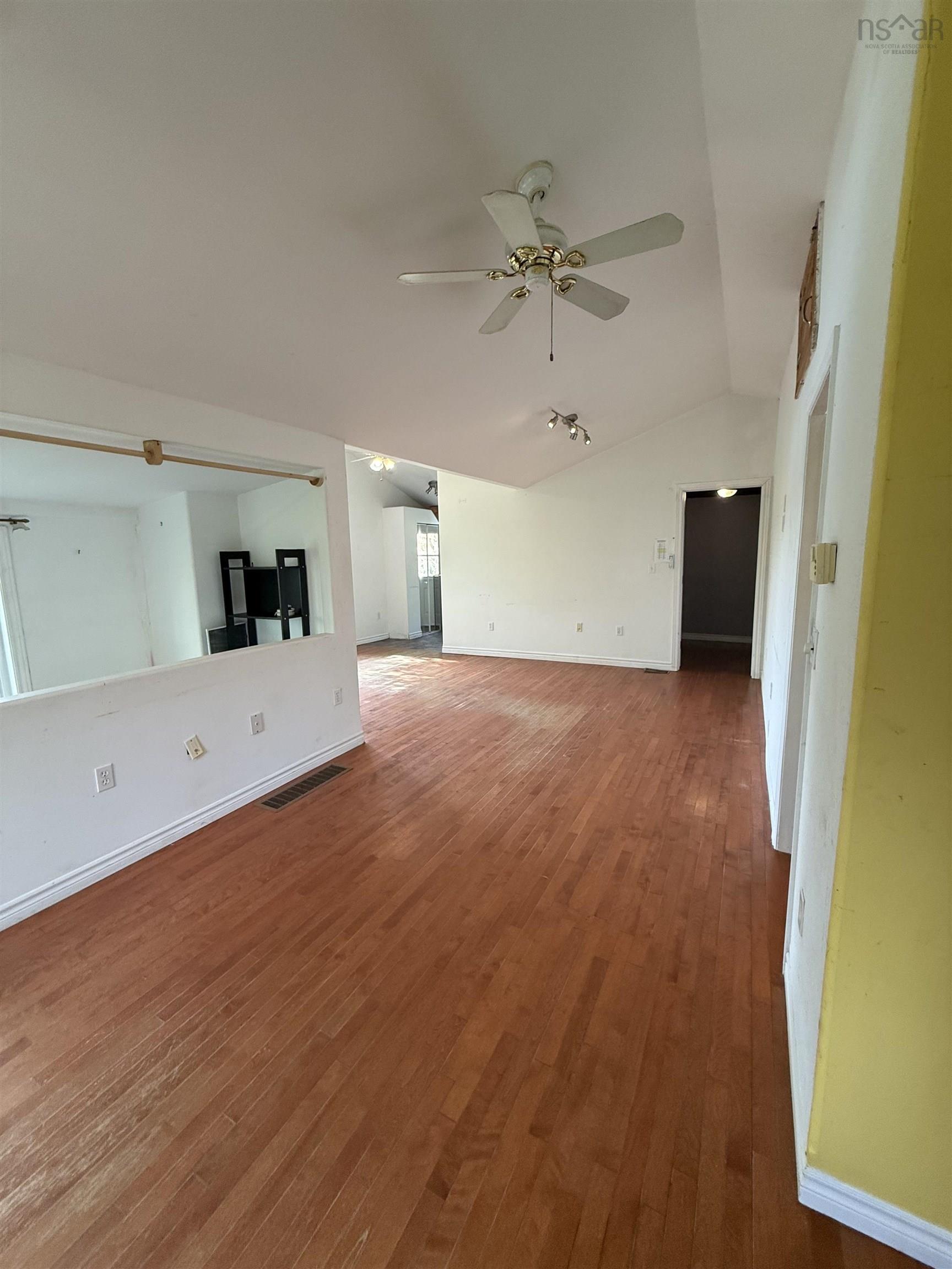 View image 14