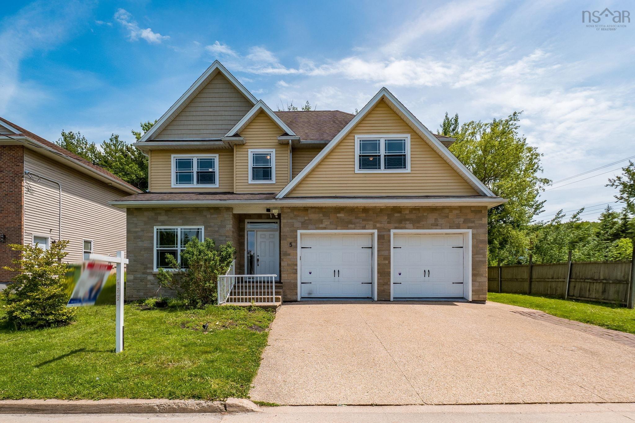 Thumbnail image for 5 Brentwood Drive MLS<sup>®</sup> 202614507