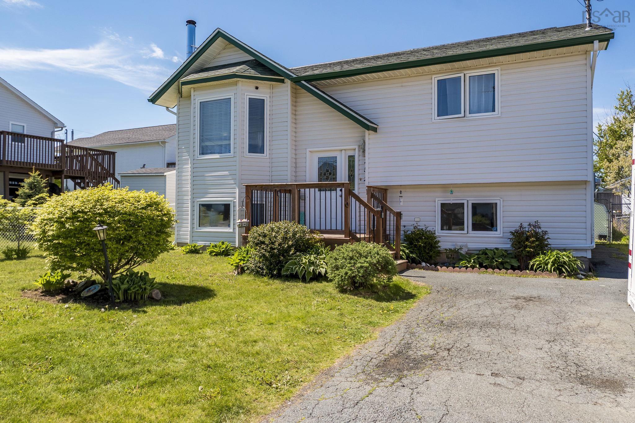 Thumbnail image for 252 Melrose Cres MLS<sup>®</sup> 202614523