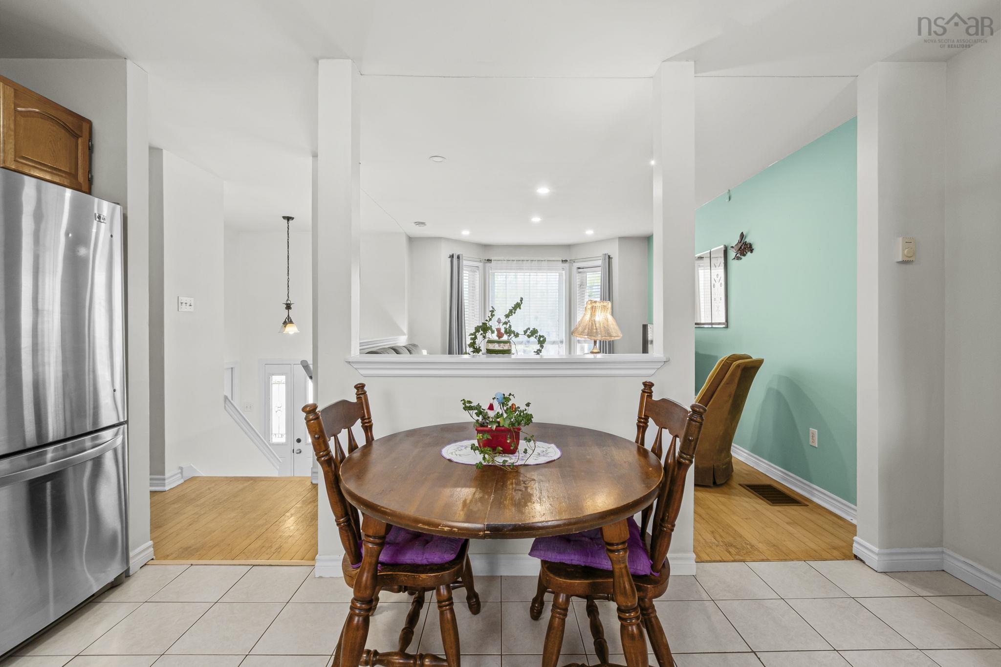 View image 11