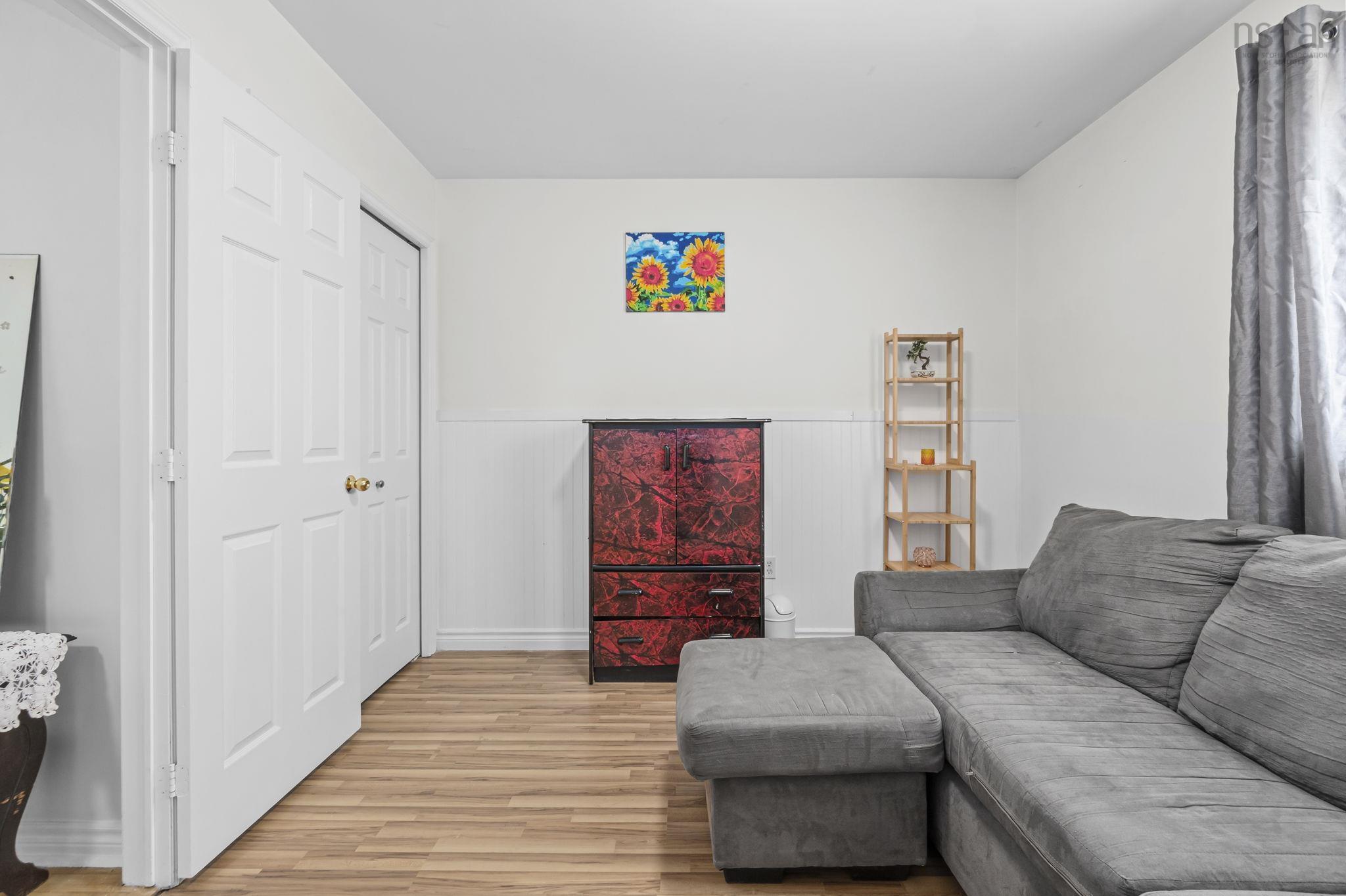 View image 19
