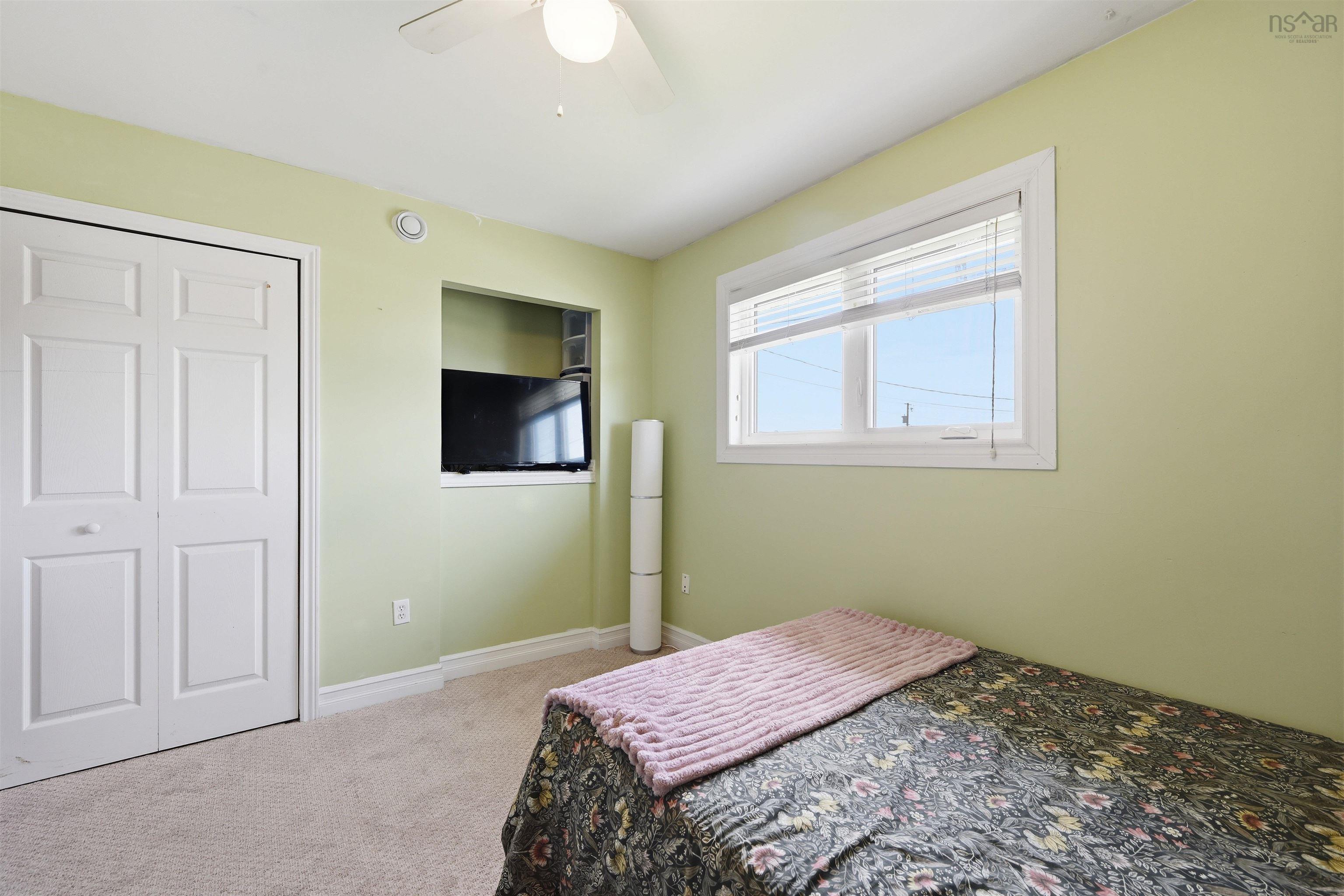 View image 11
