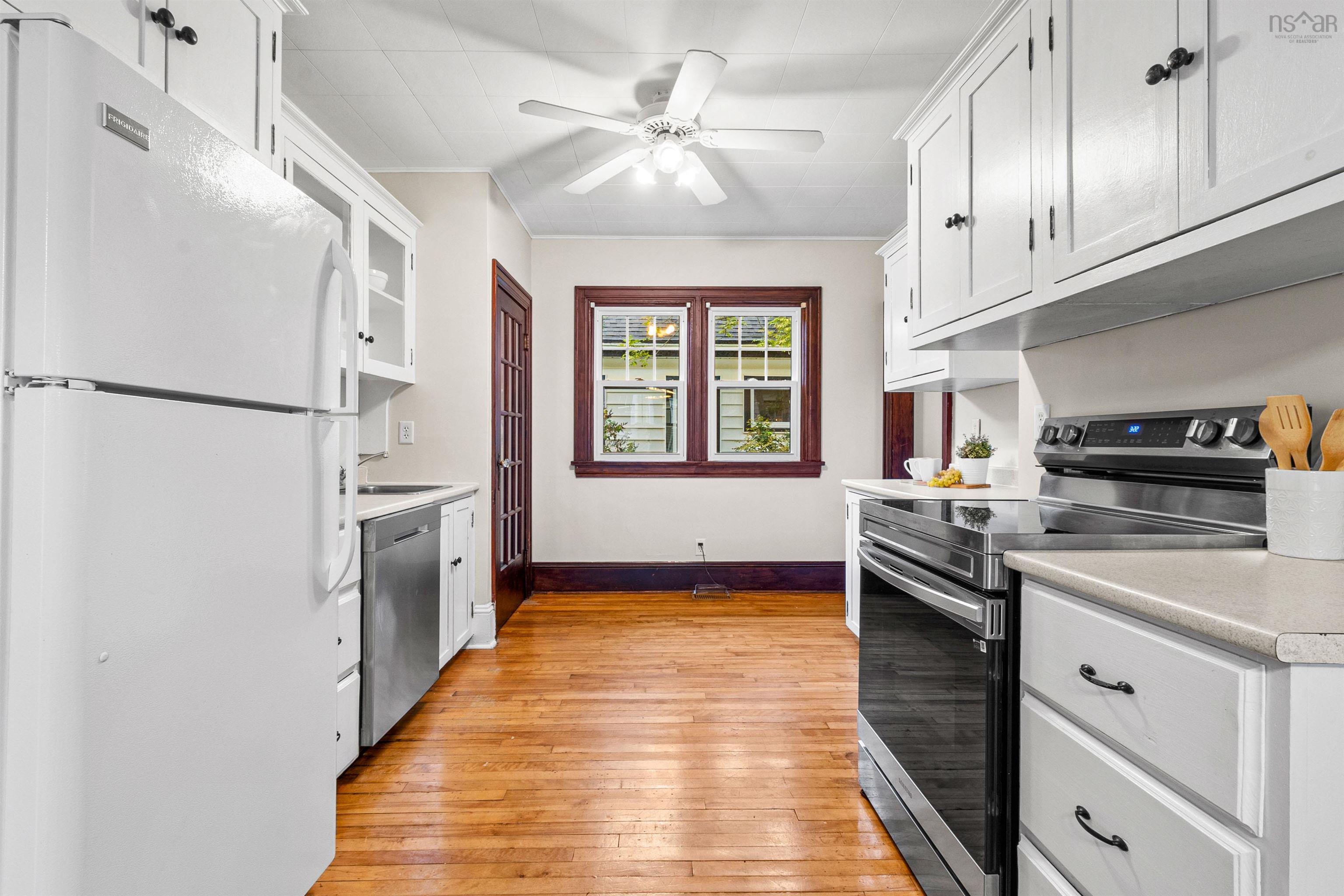 View image 17