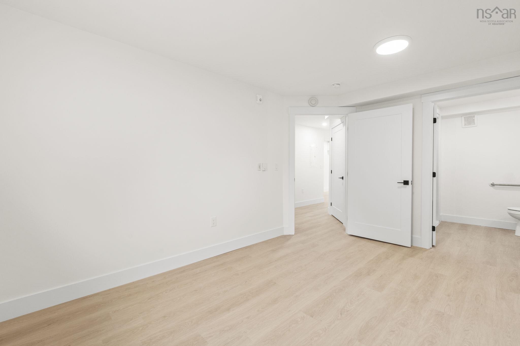 View image 21