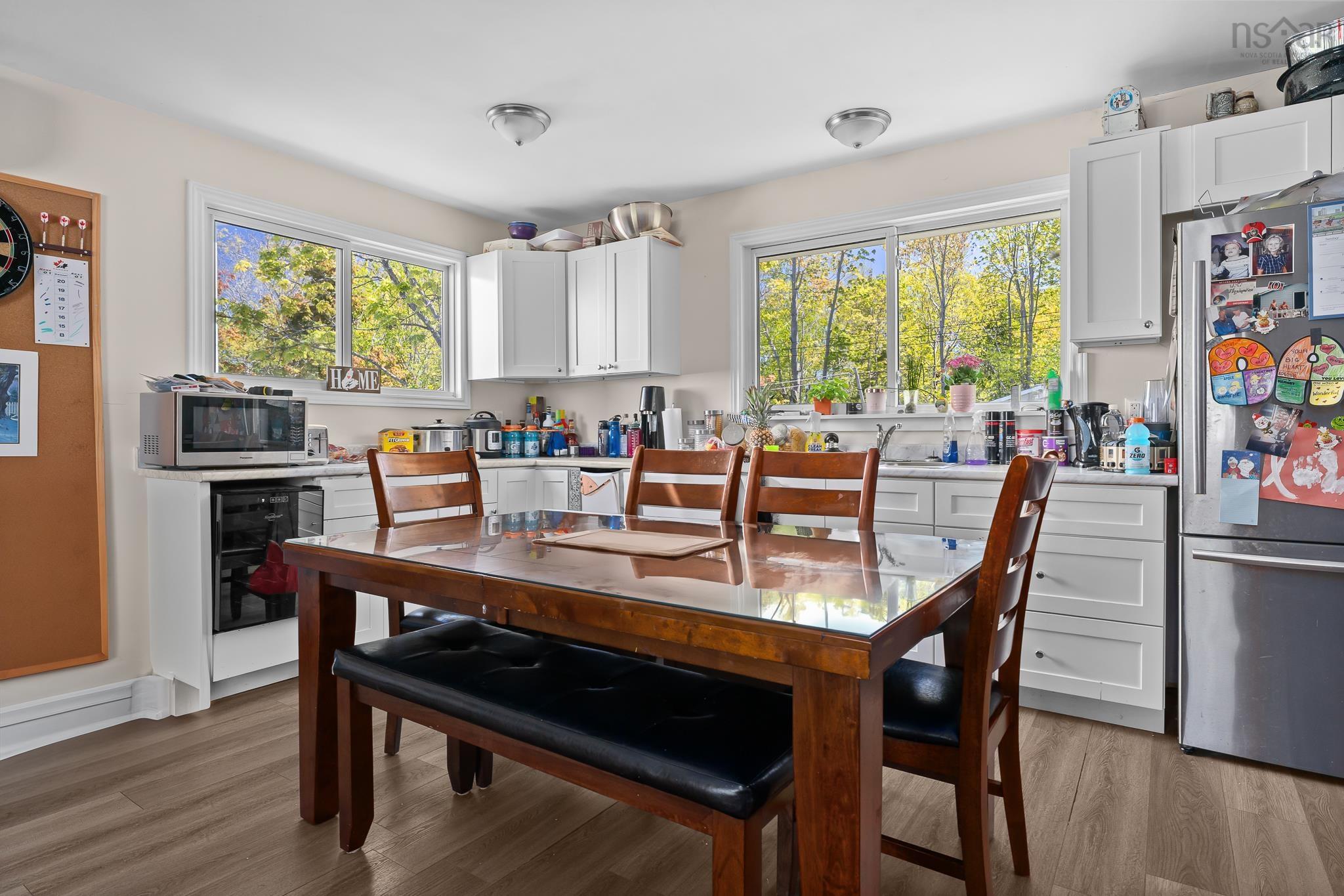 View image 9