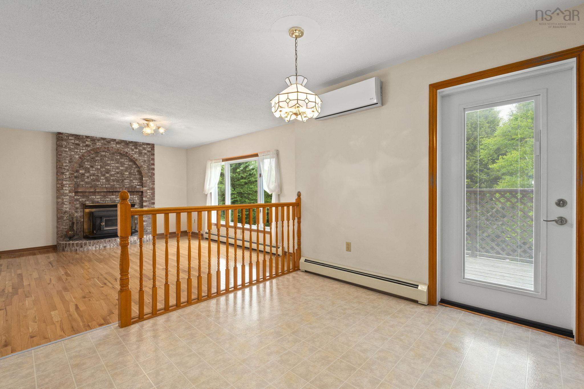 View image 11