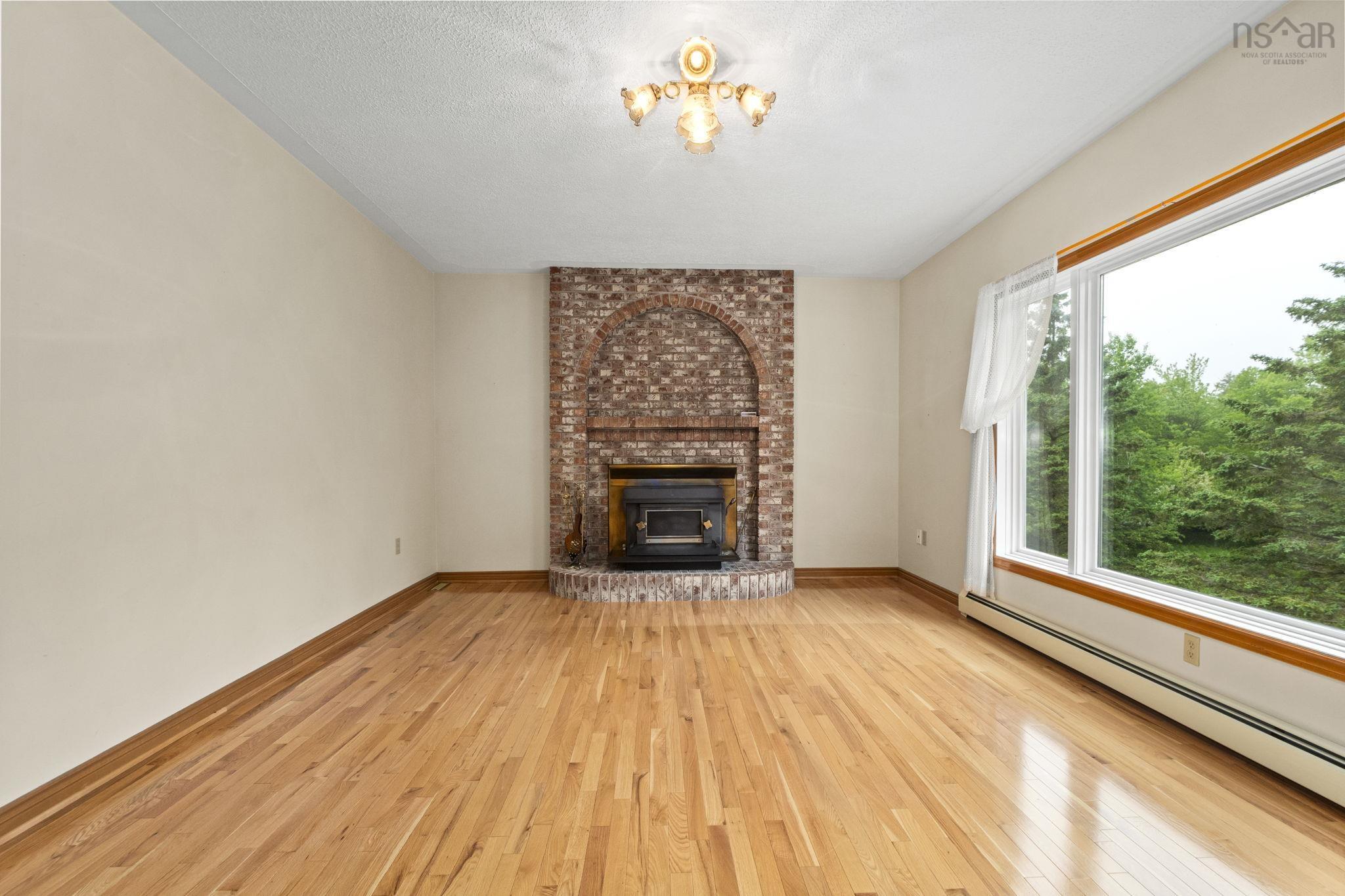 View image 12