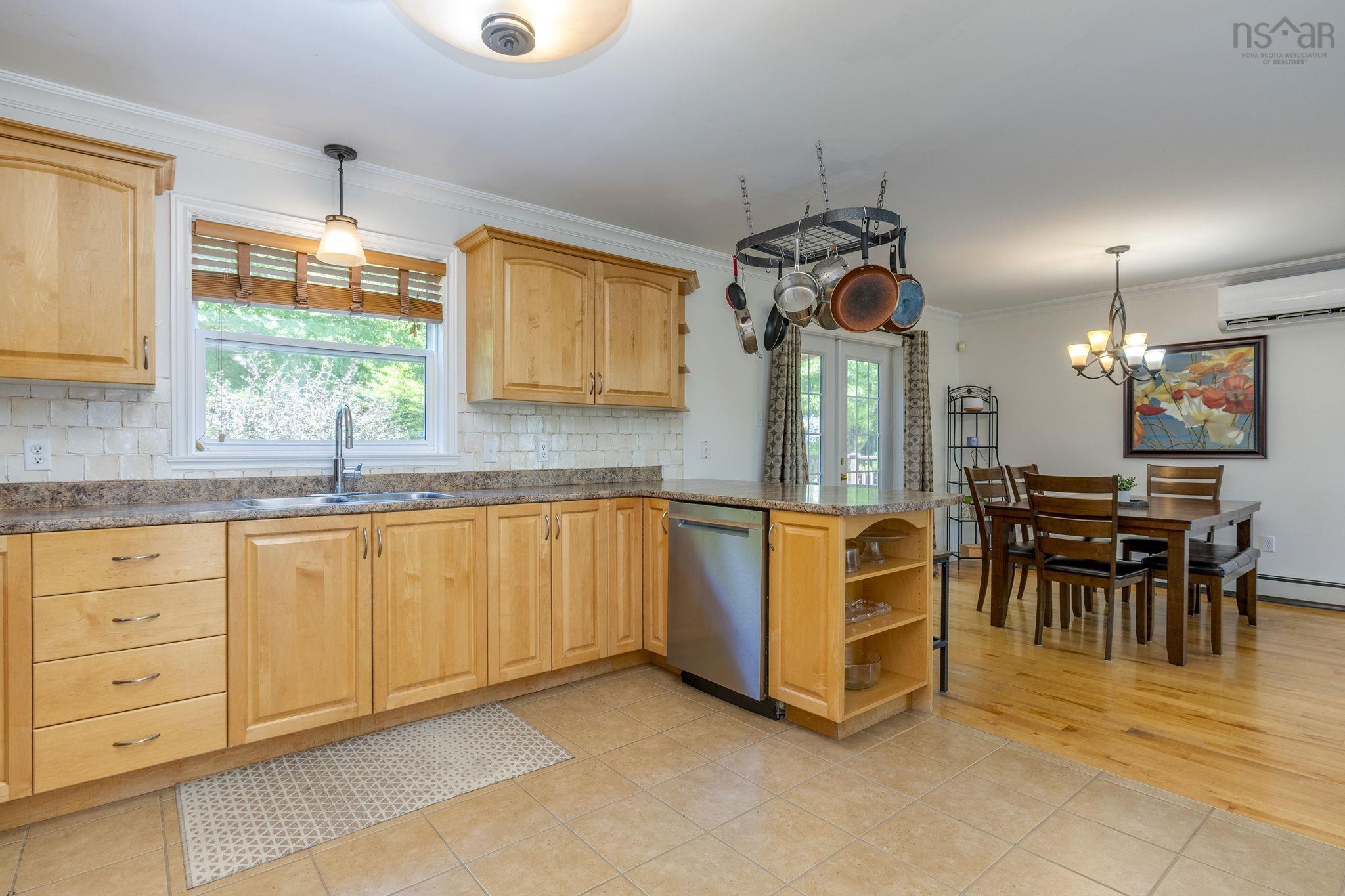 View image 10