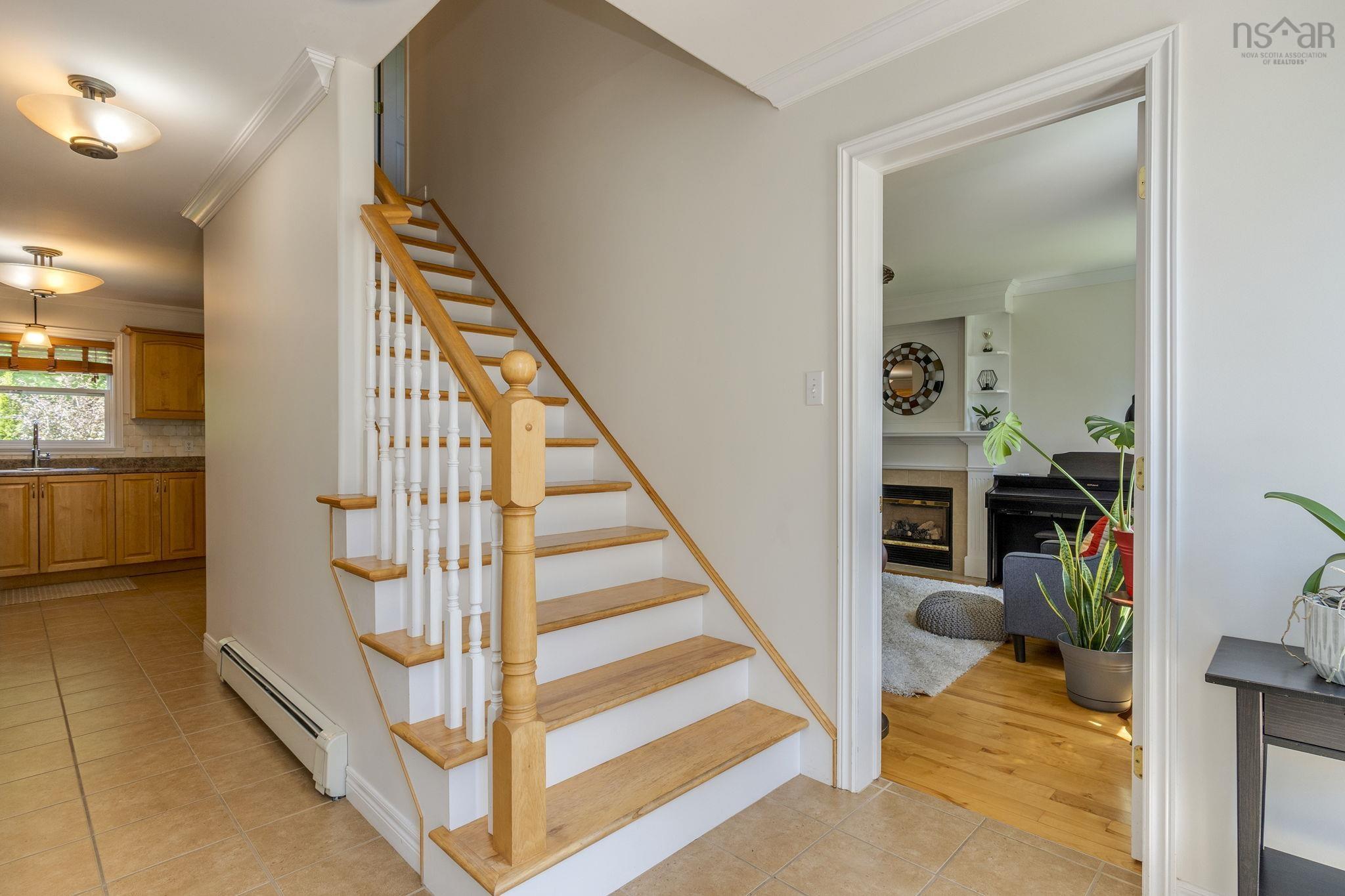 View image 18