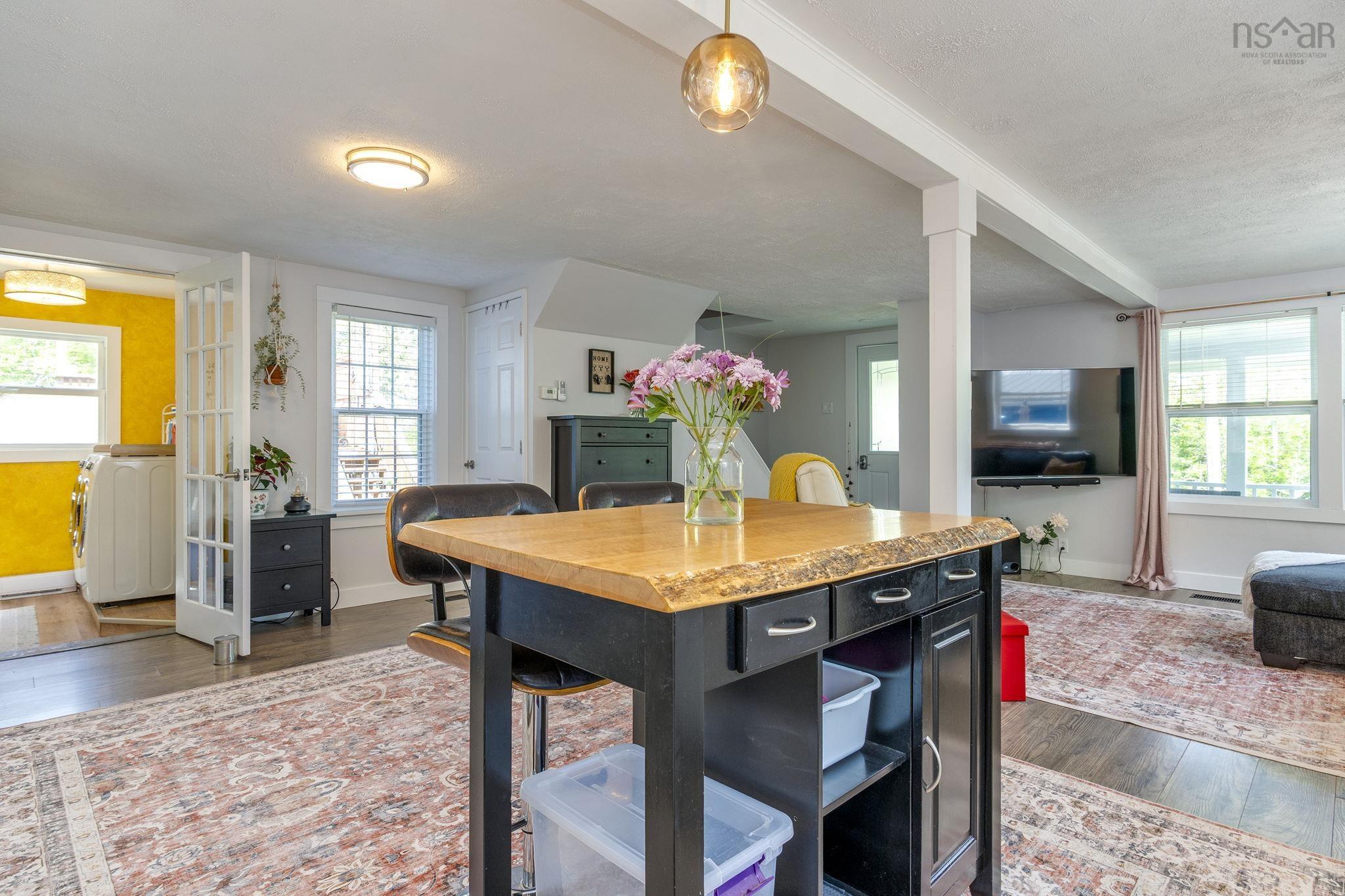 View image 10