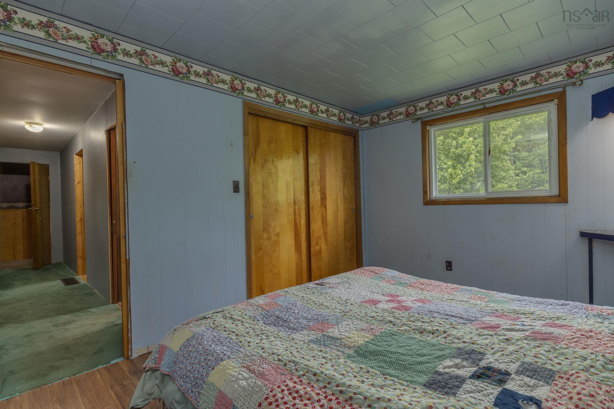 View image 12