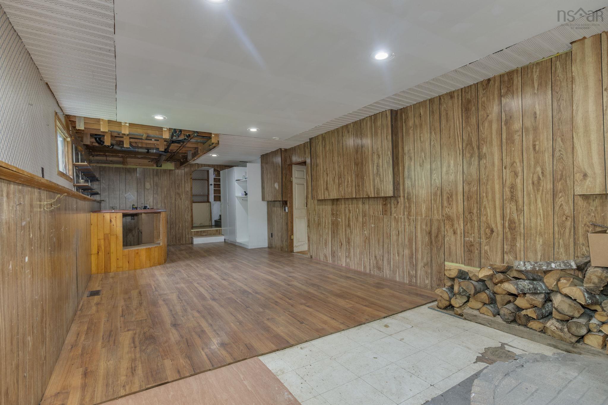 View image 18