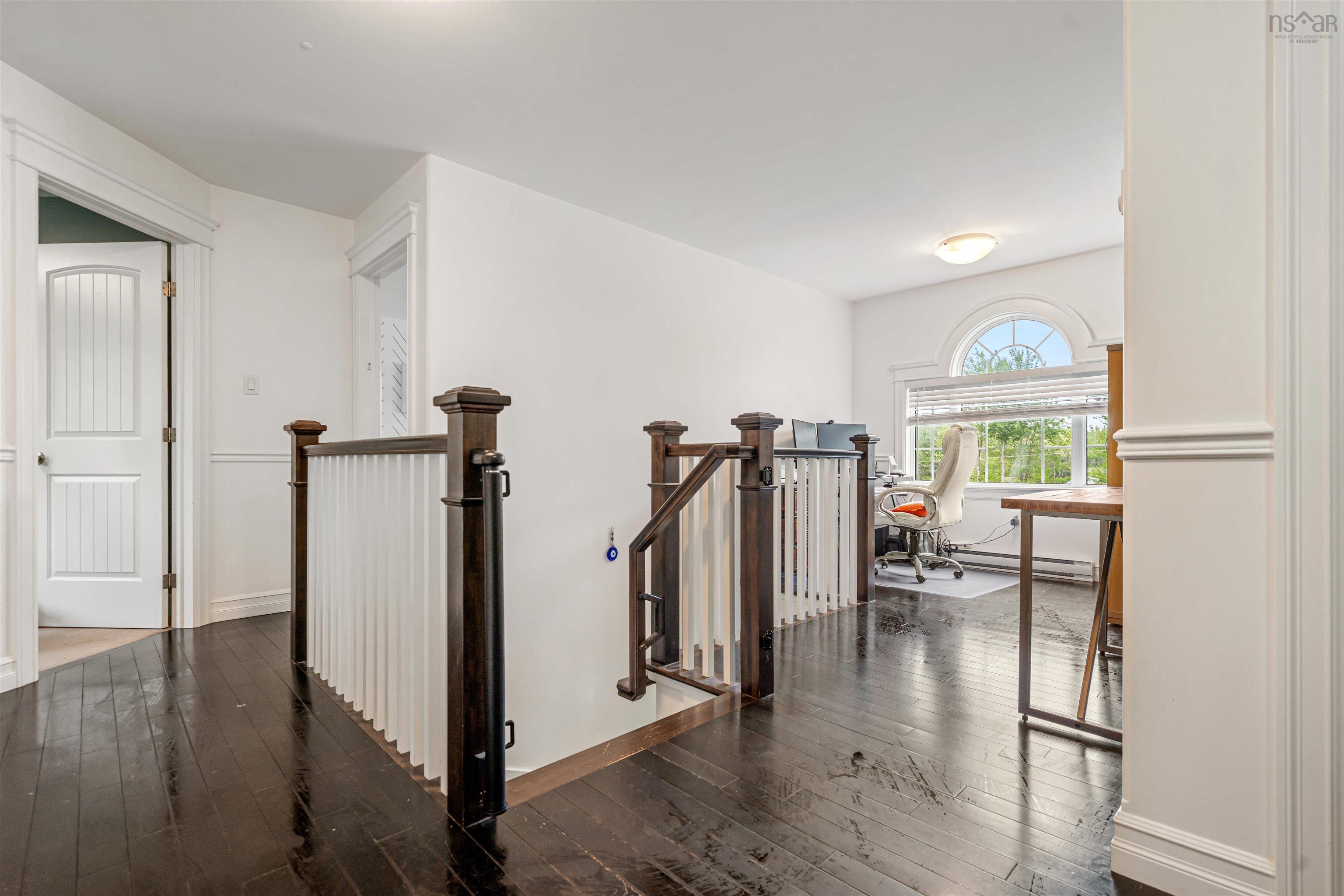 View image 18
