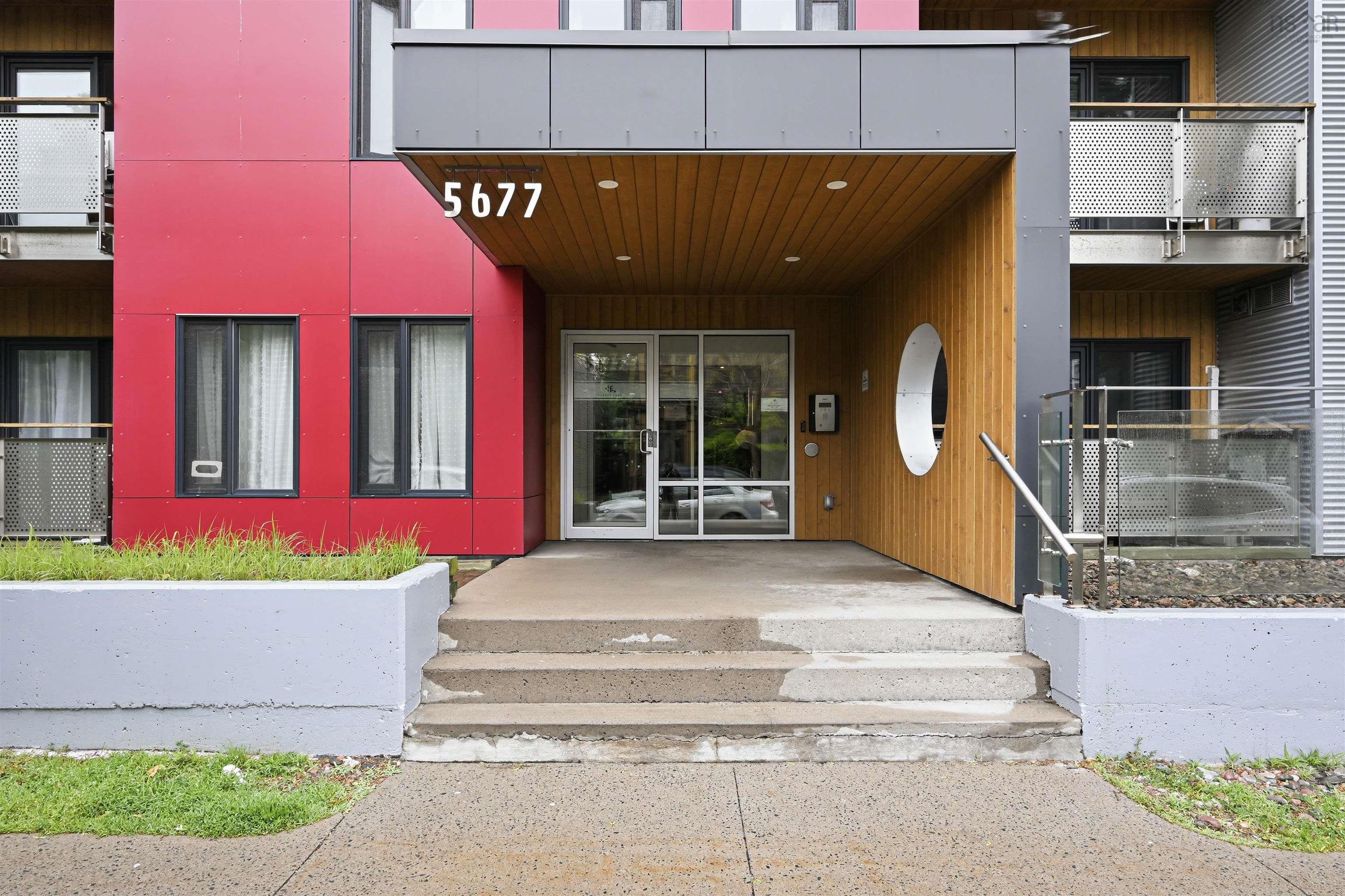 Thumbnail image for 405 5677 Harris Street MLS<sup>®</sup> 202614651