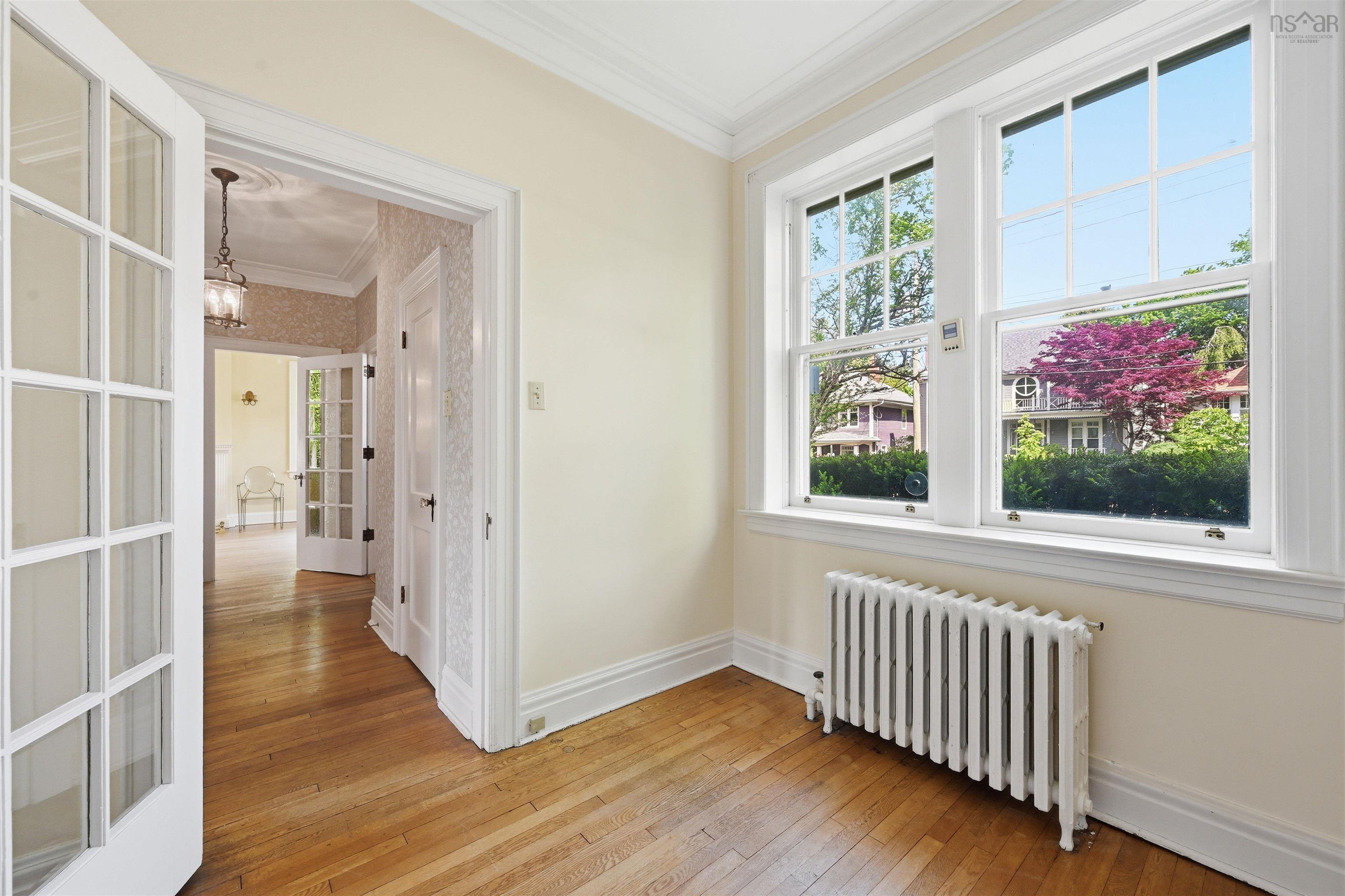 View image 18