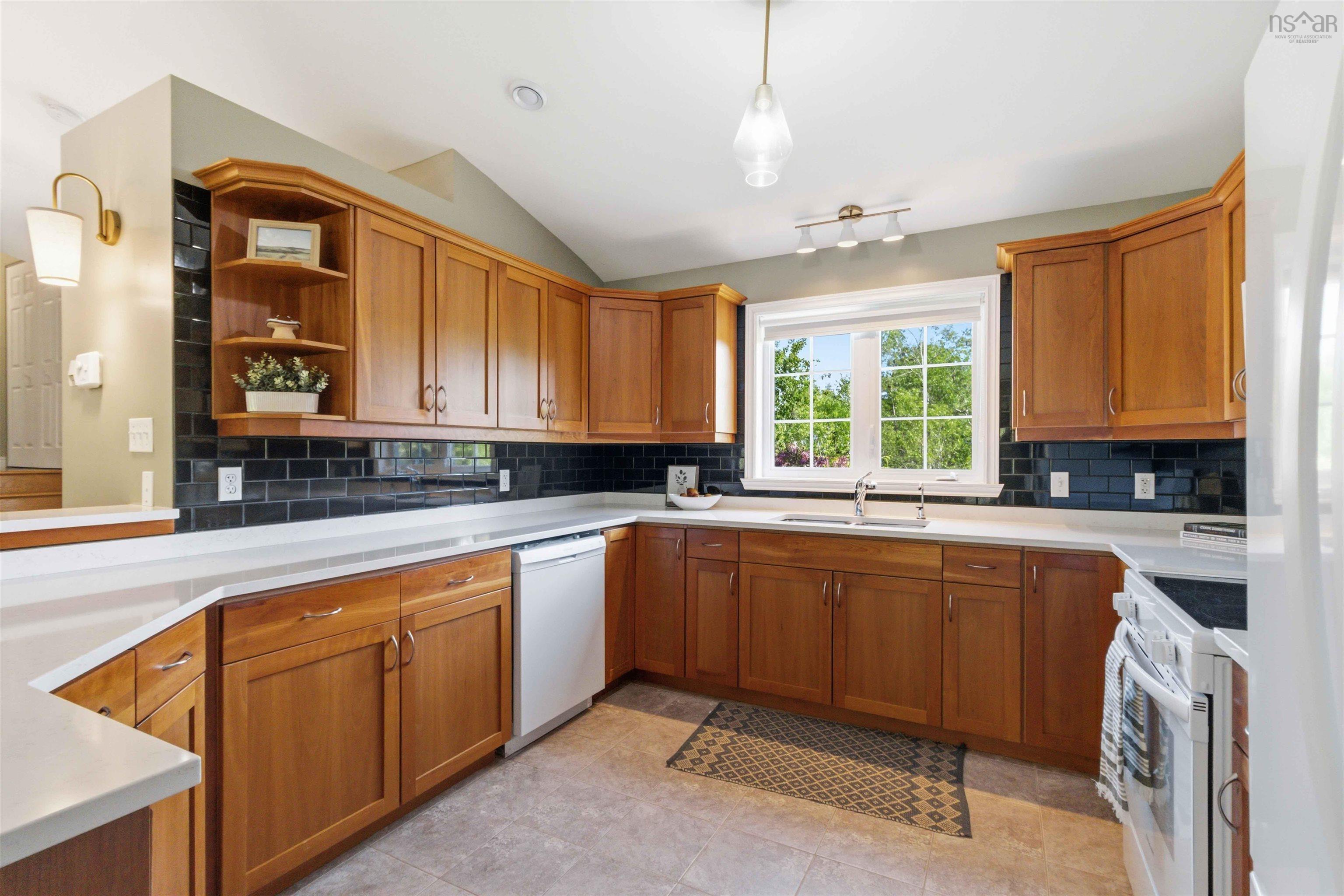 View image 16
