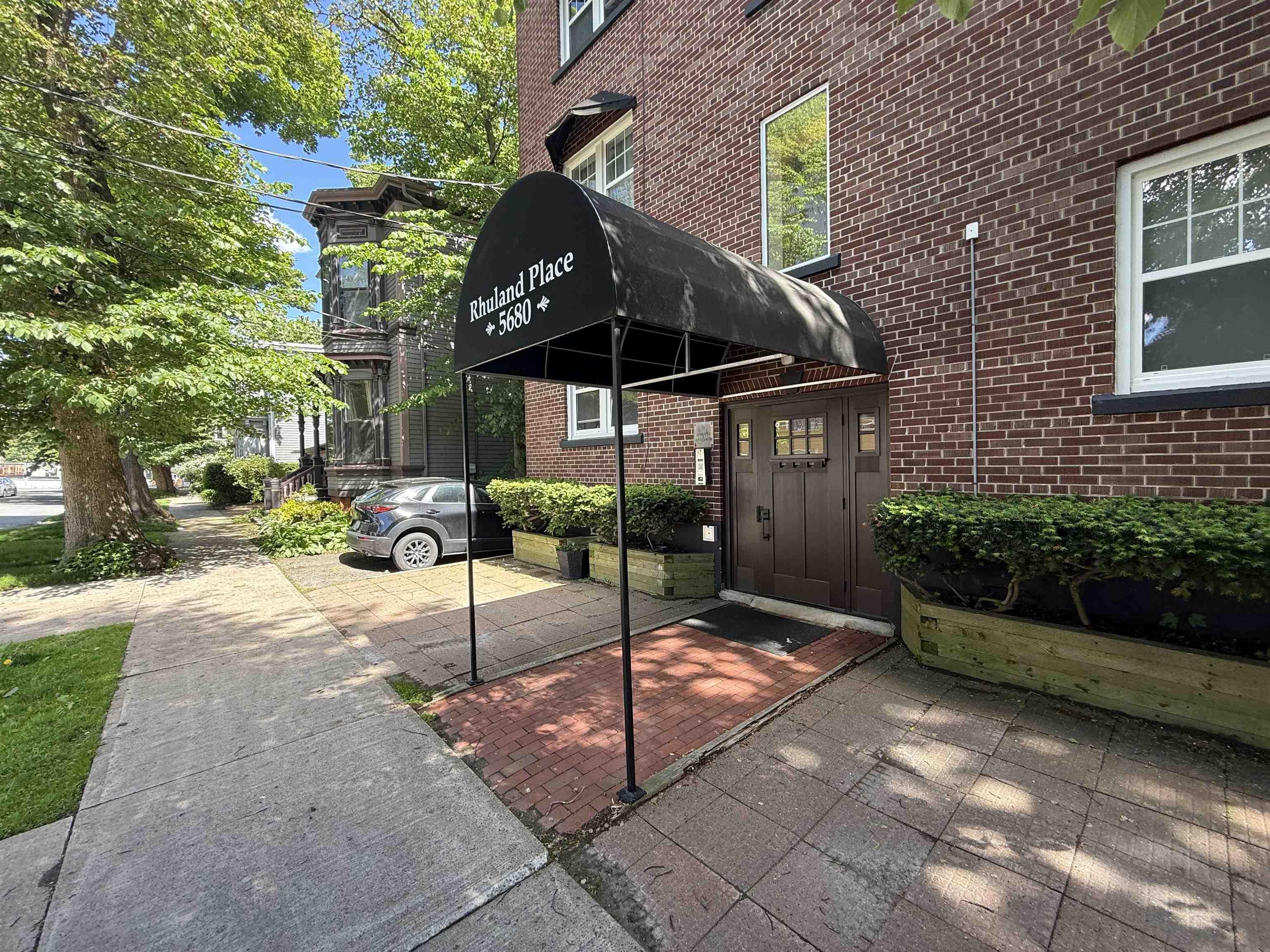Thumbnail image for 1 5680 Rhuland Street MLS<sup>®</sup> 202614743