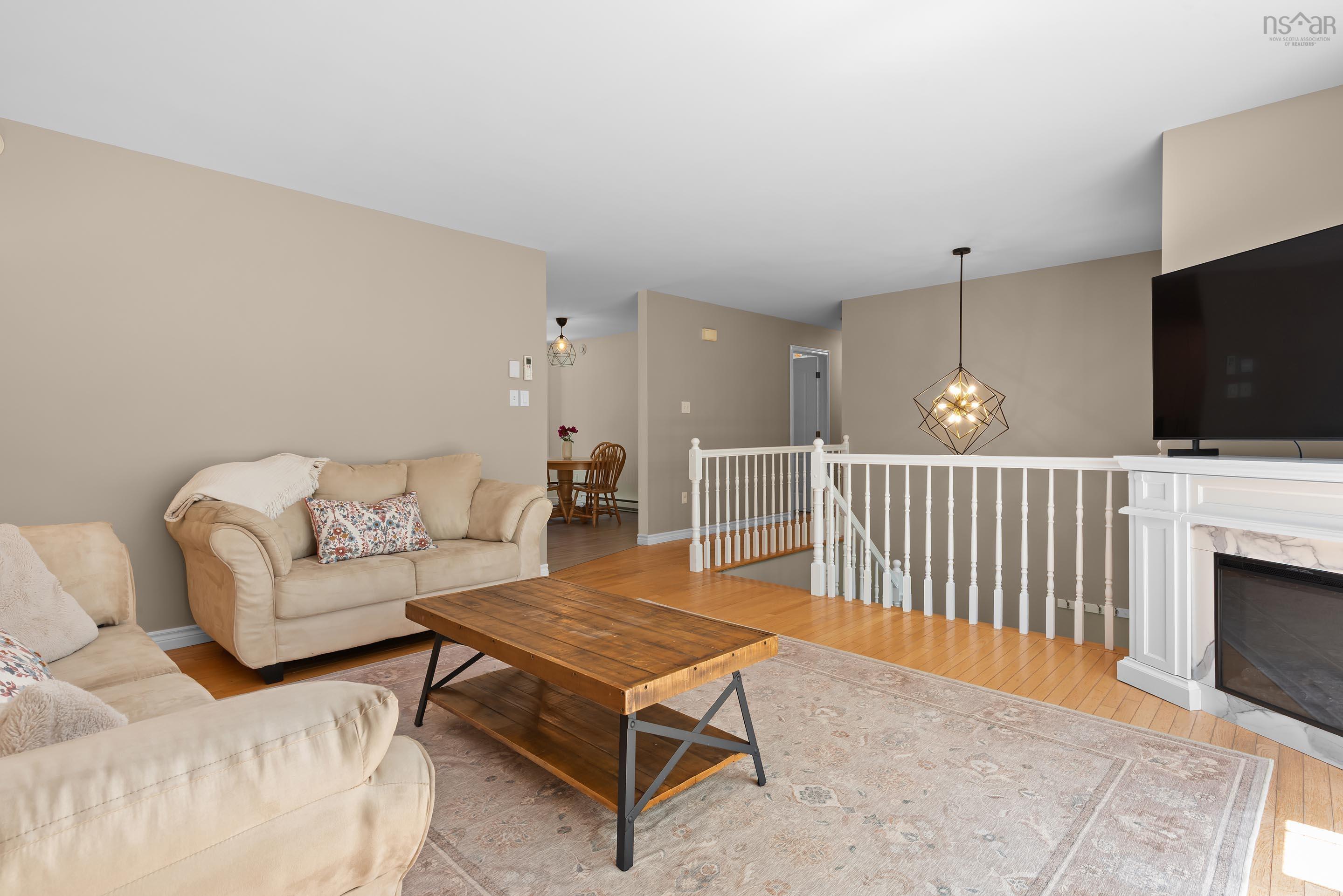 View image 9