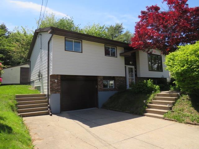 Thumbnail image for 102 Pondicherry Crescent MLS<sup>®</sup> 202614761