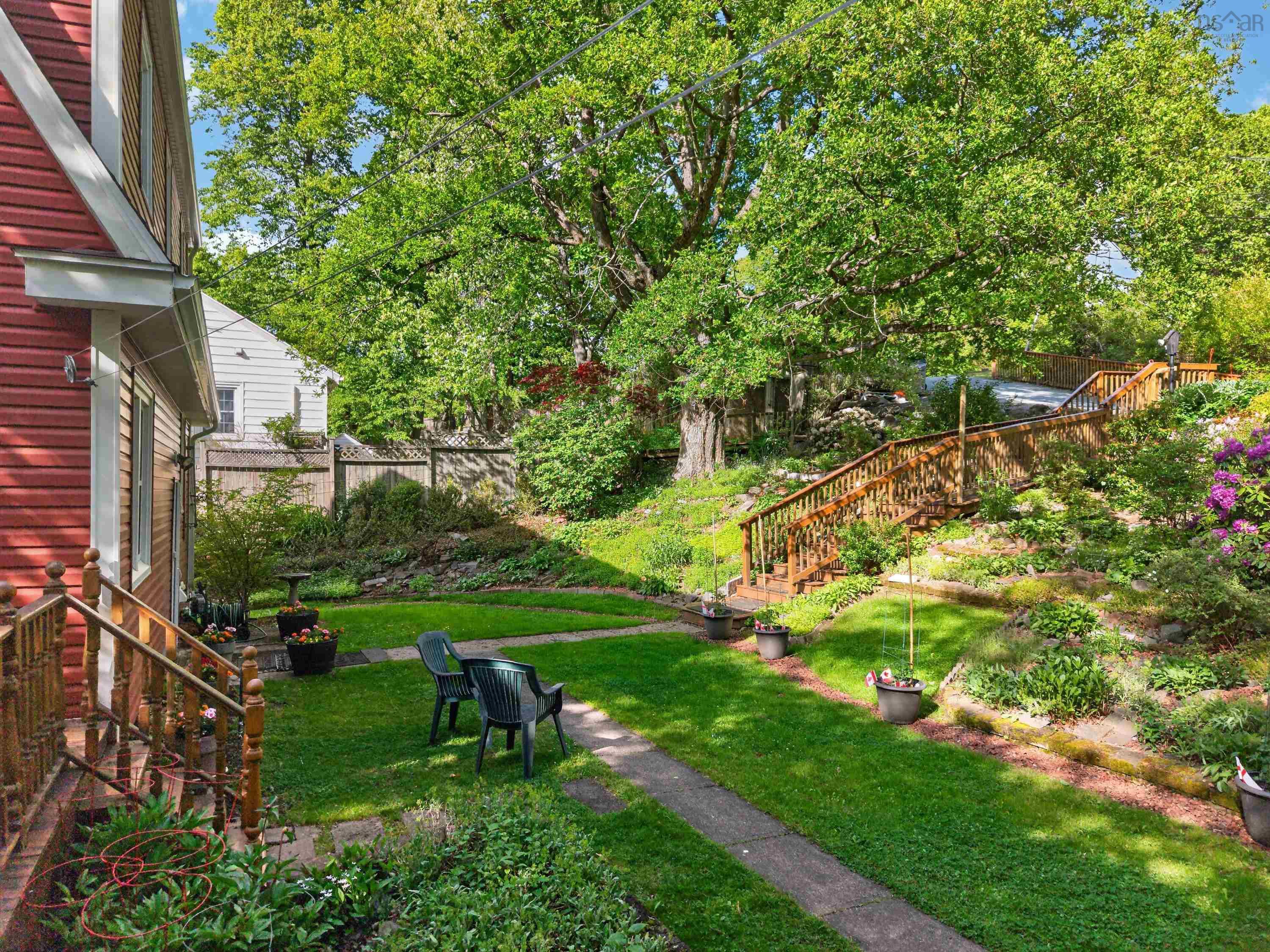 View image 11