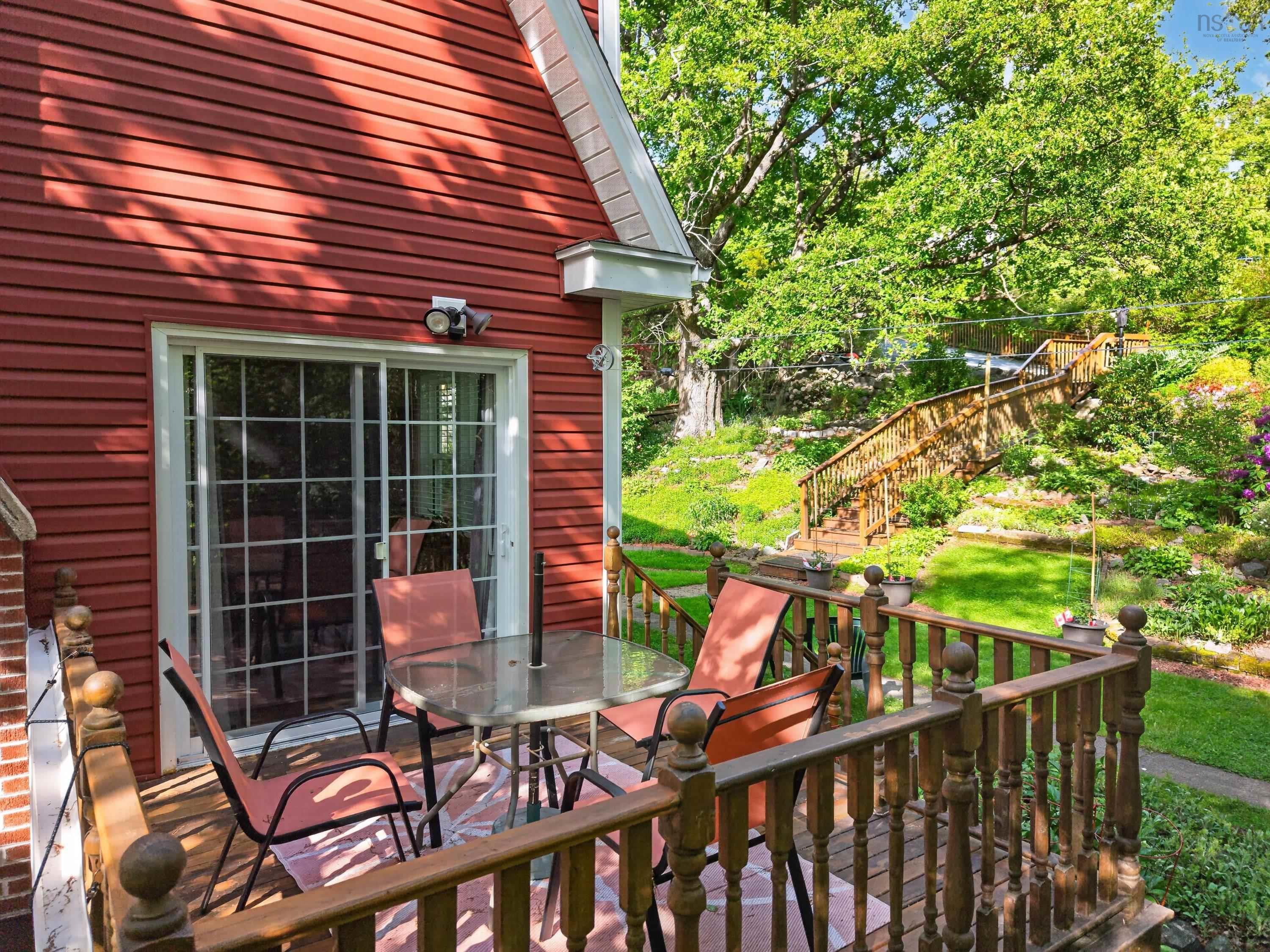 View image 12