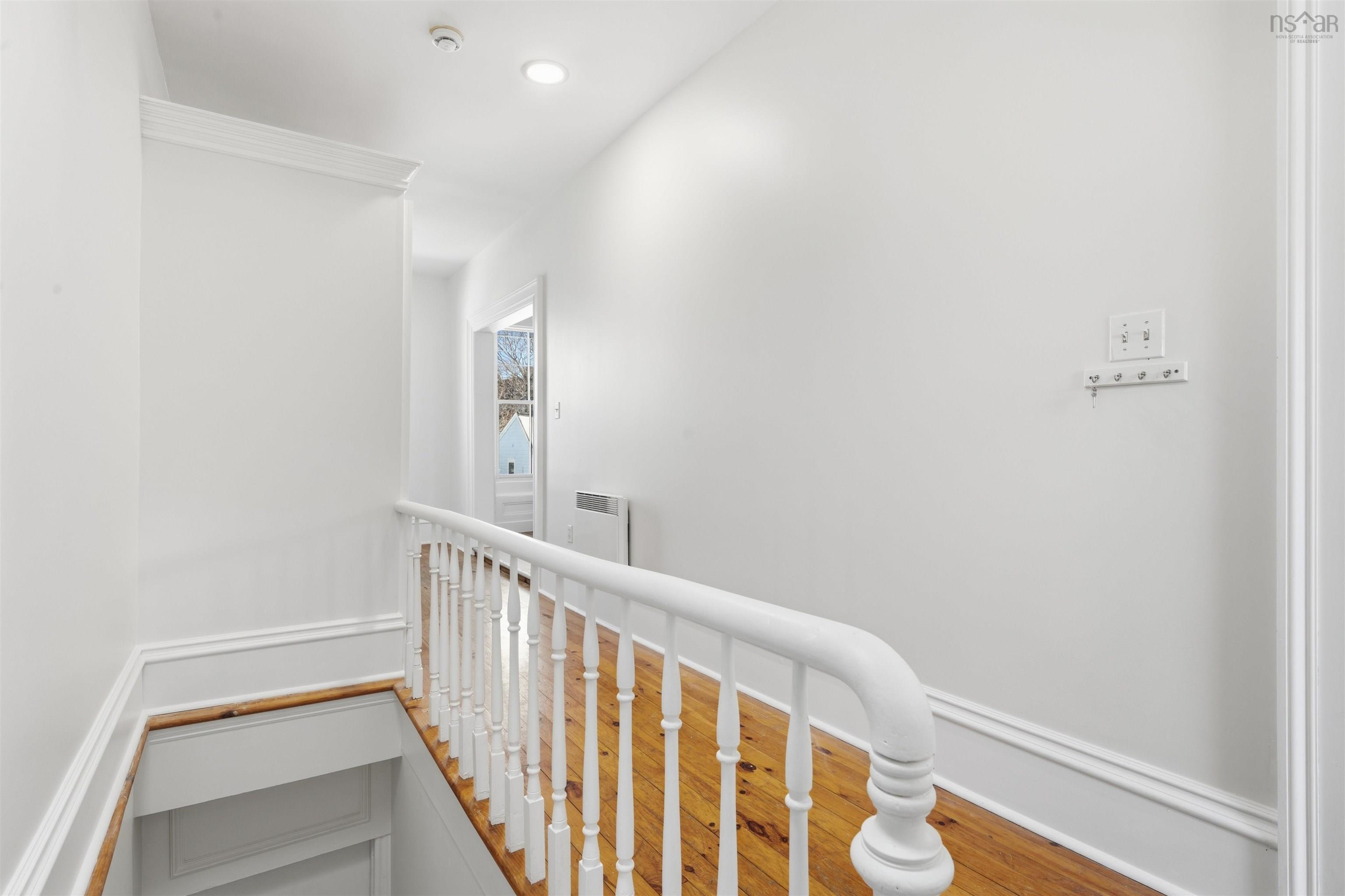 View image 9