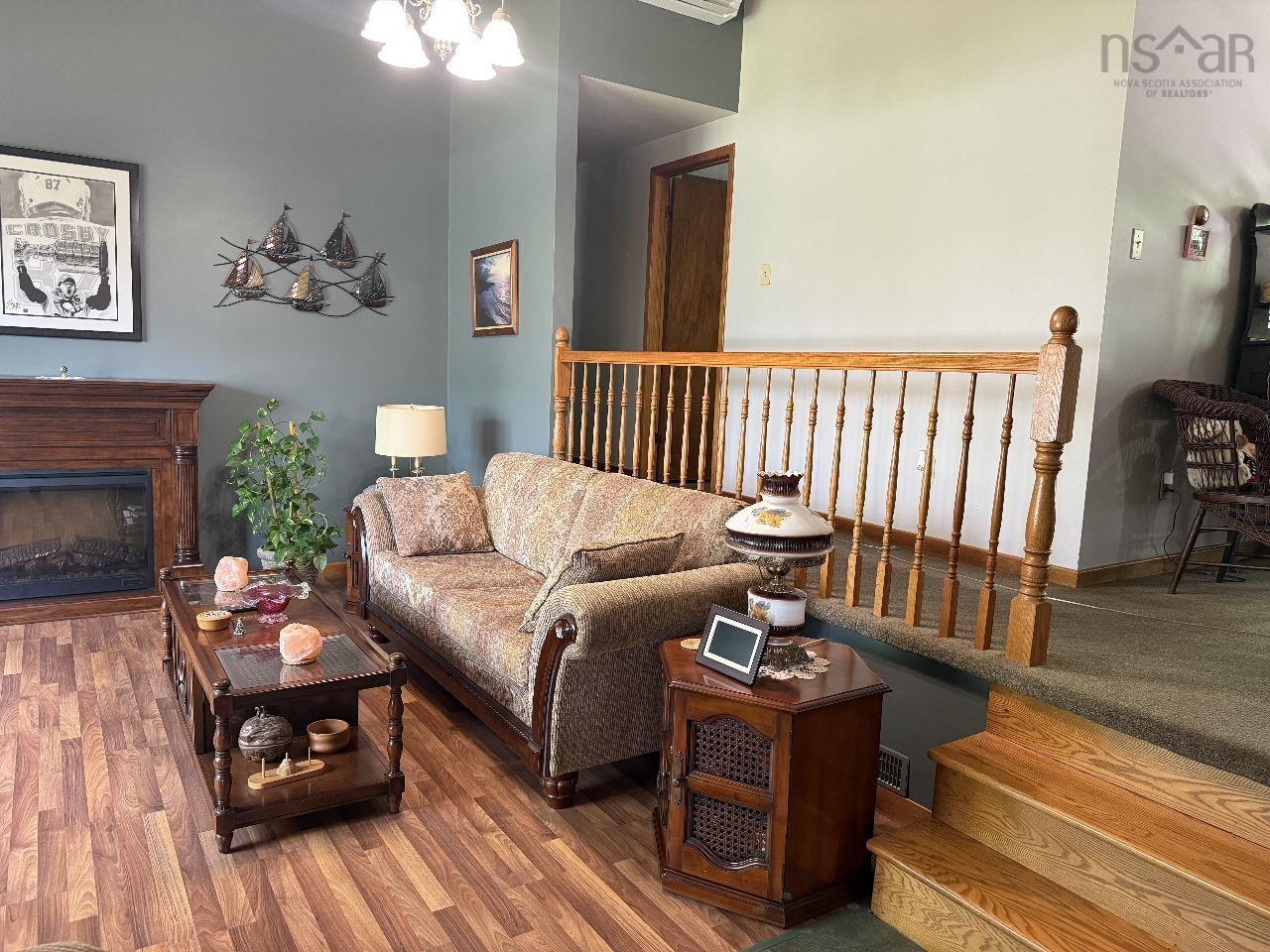 View image 14