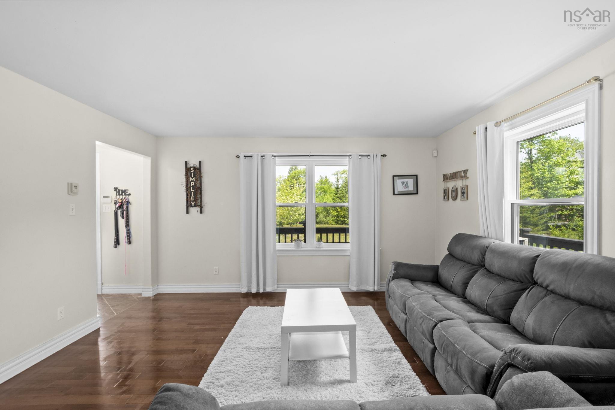 View image 16