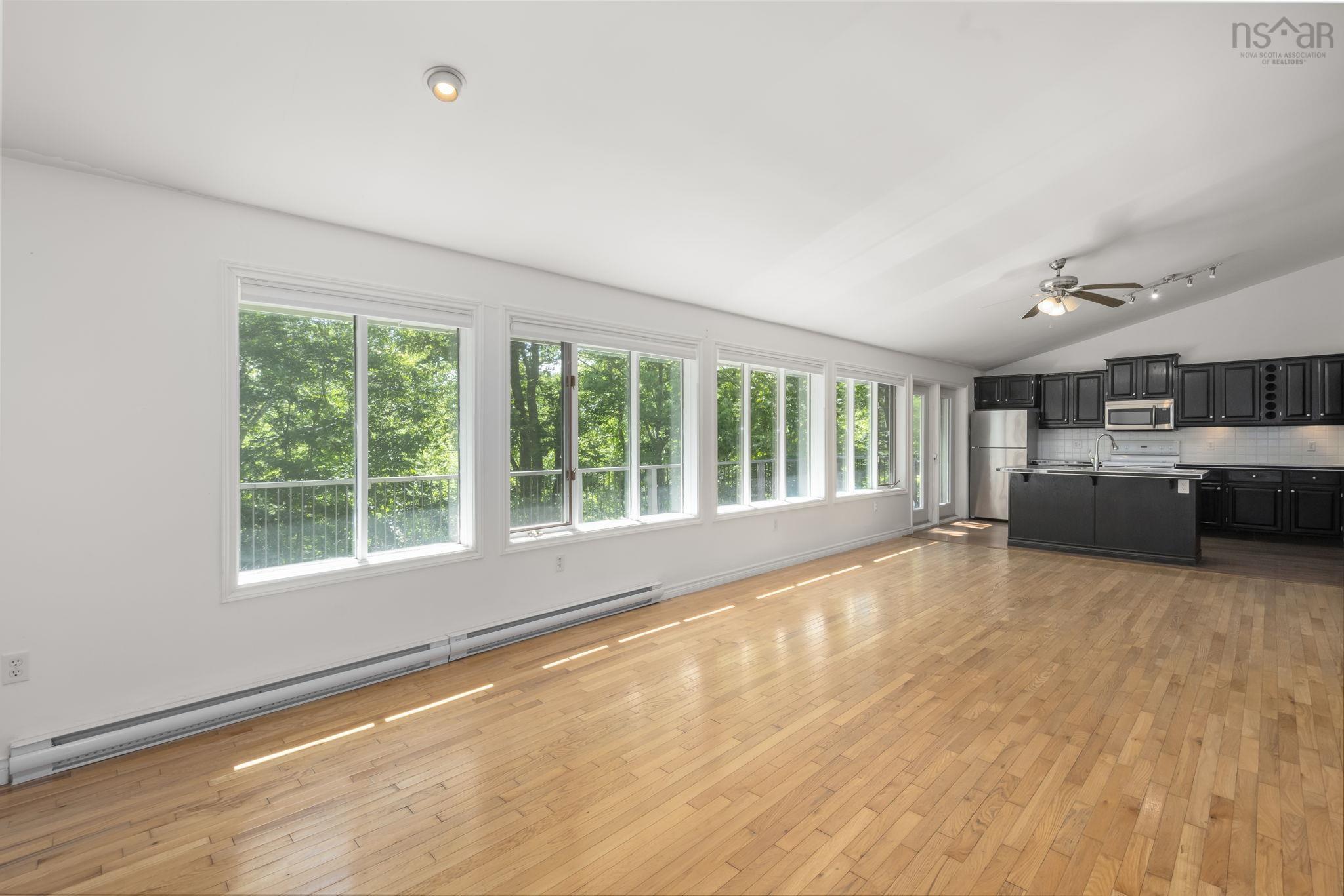 View image 9