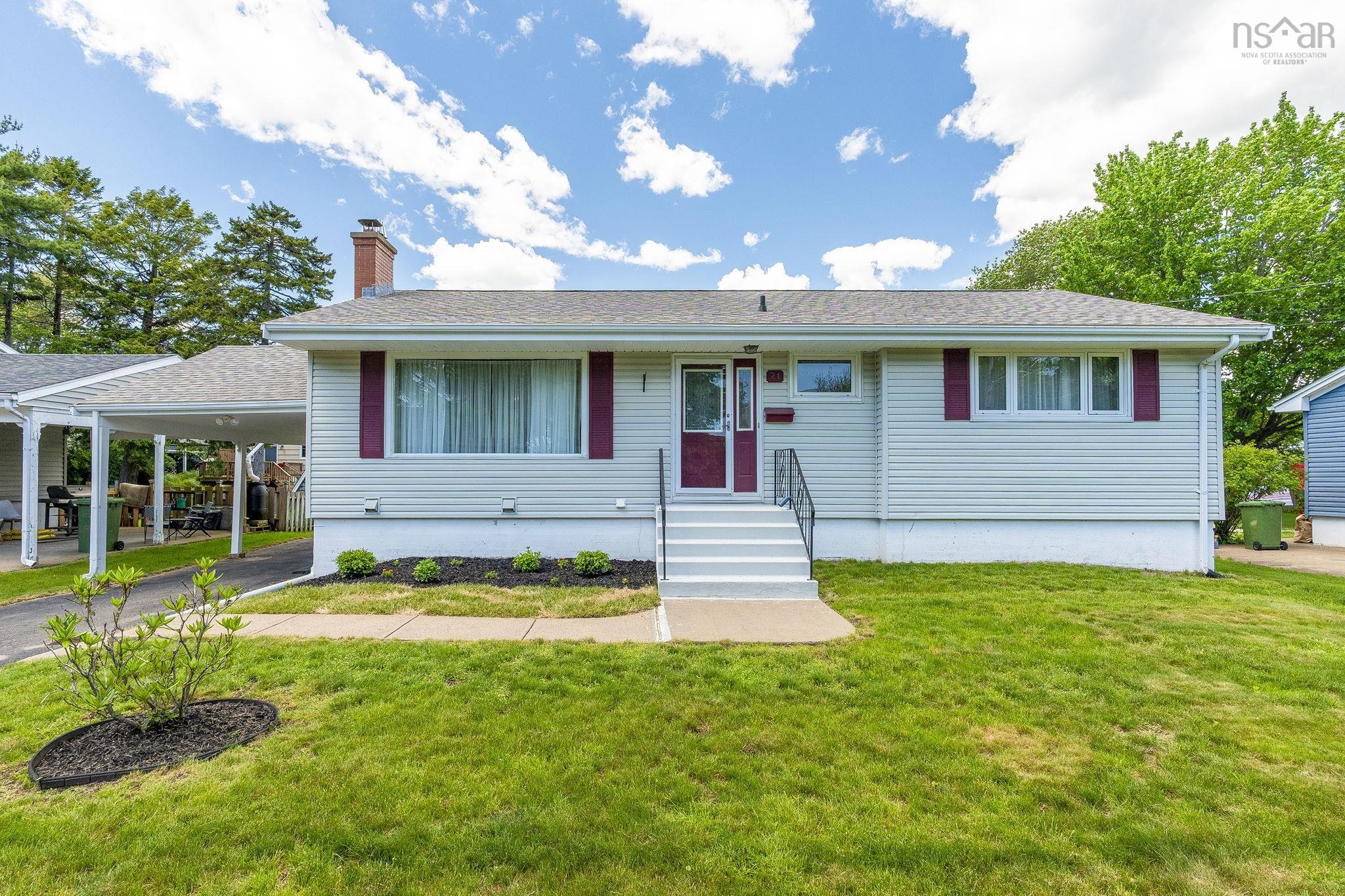 Thumbnail image for 21 Canary Crescent MLS<sup>®</sup> 202614876