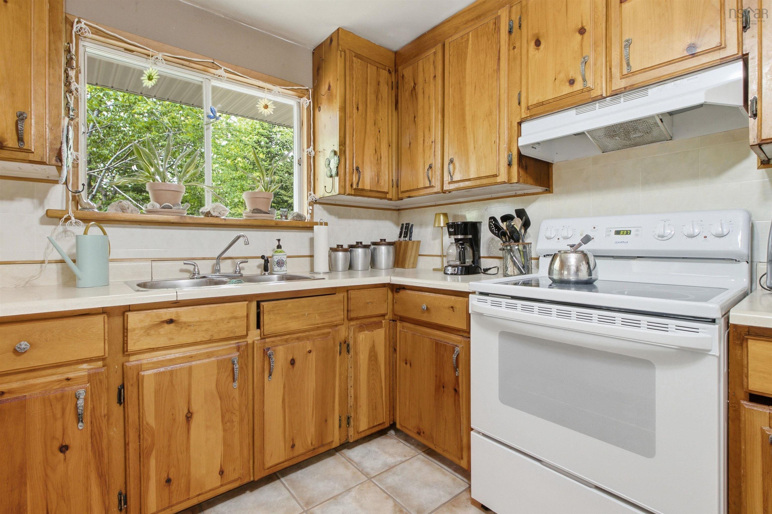 View image 12