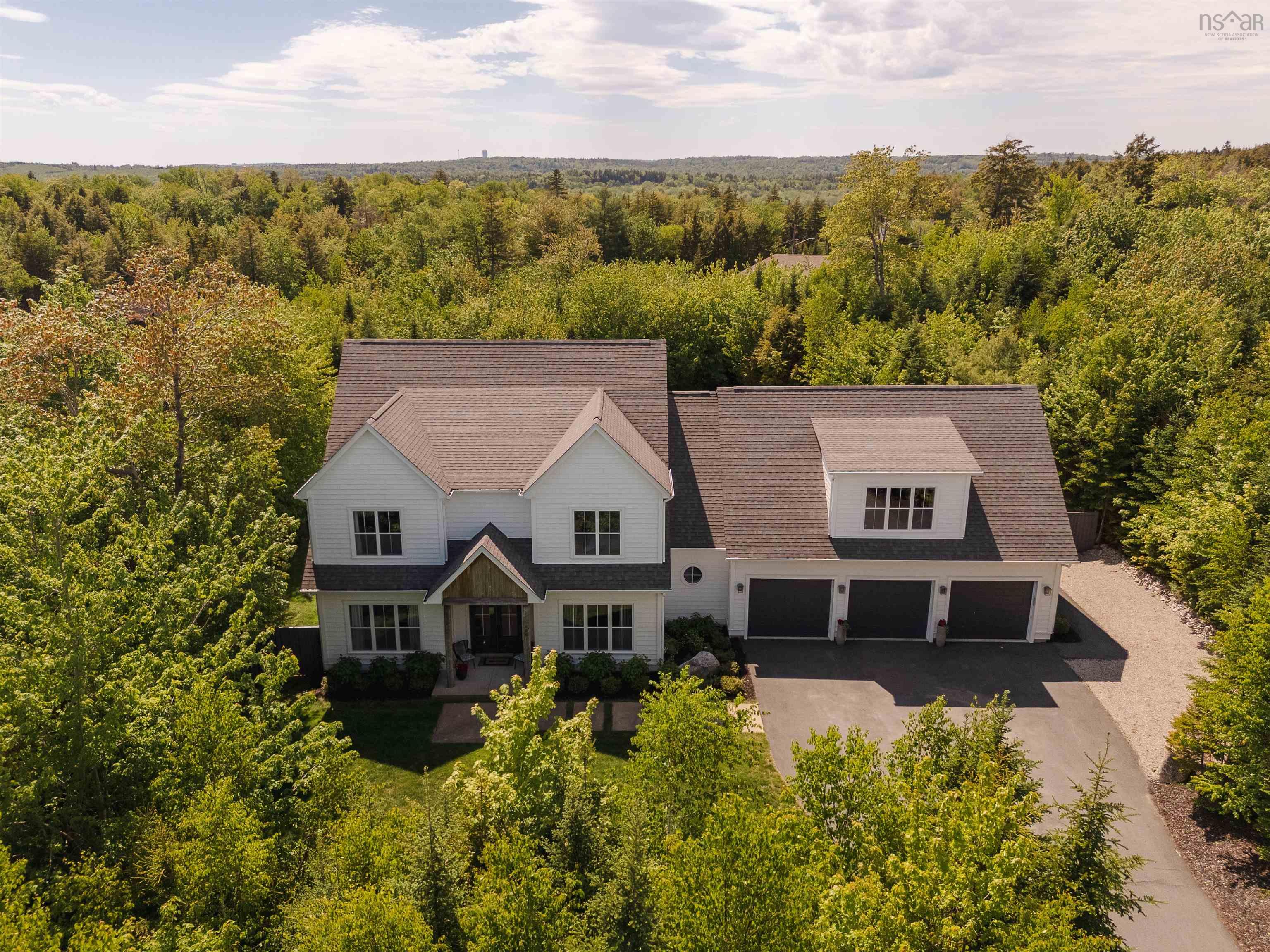 Thumbnail image for 571 Duart Avenue MLS<sup>®</sup> 202614941