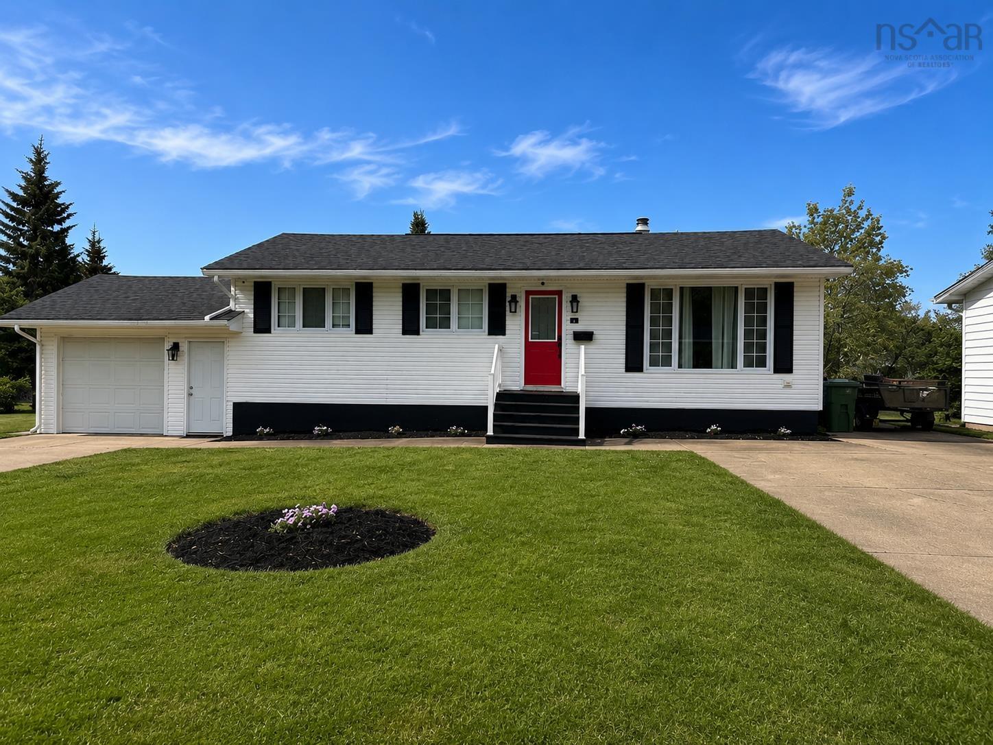 Thumbnail image for 4 Balsam Circle MLS<sup>®</sup> 202614968