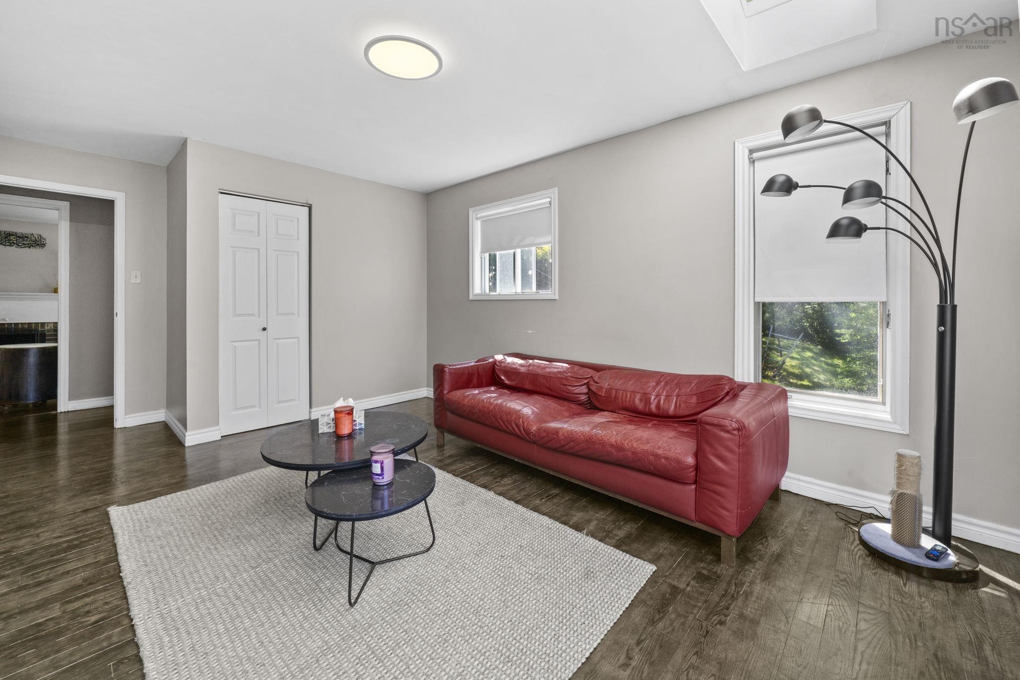 View image 10