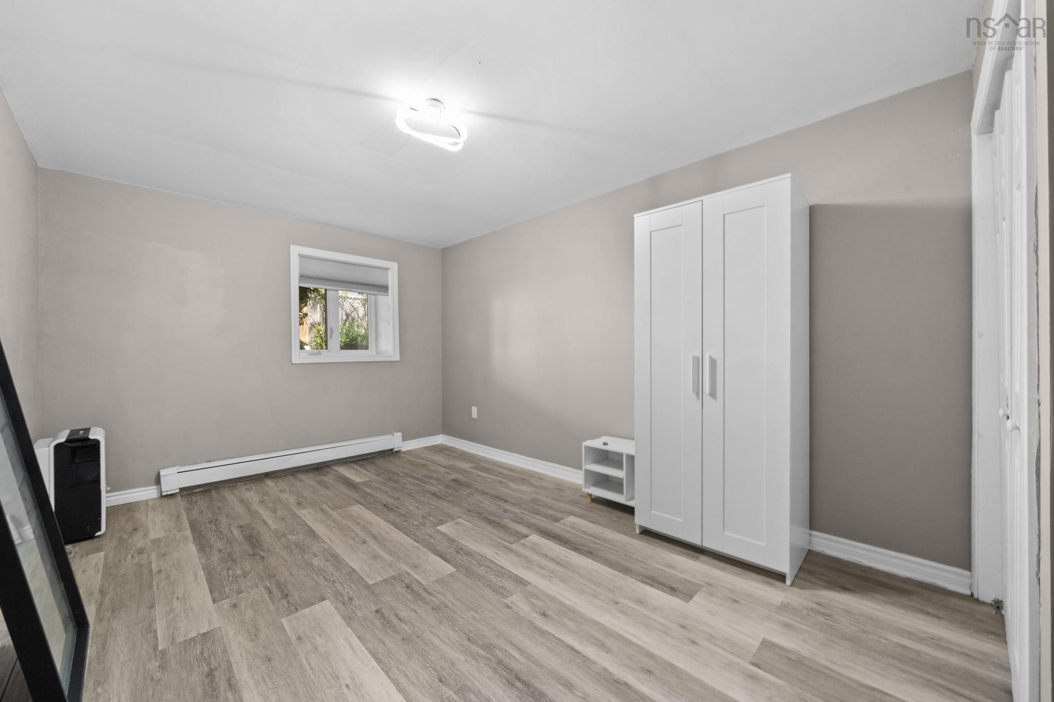 View image 31