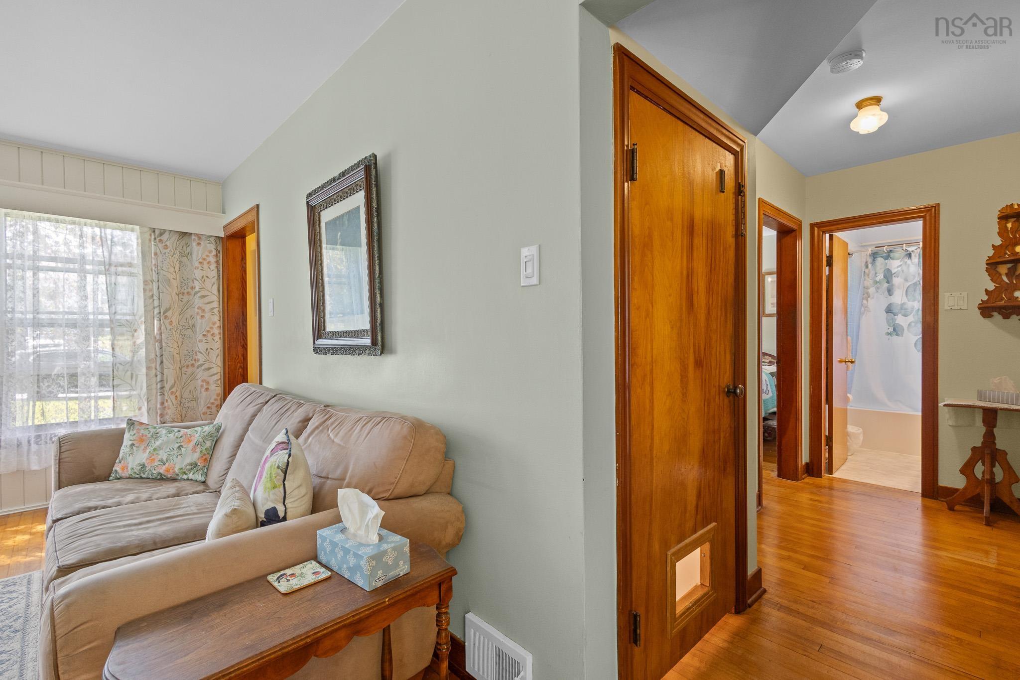 View image 10
