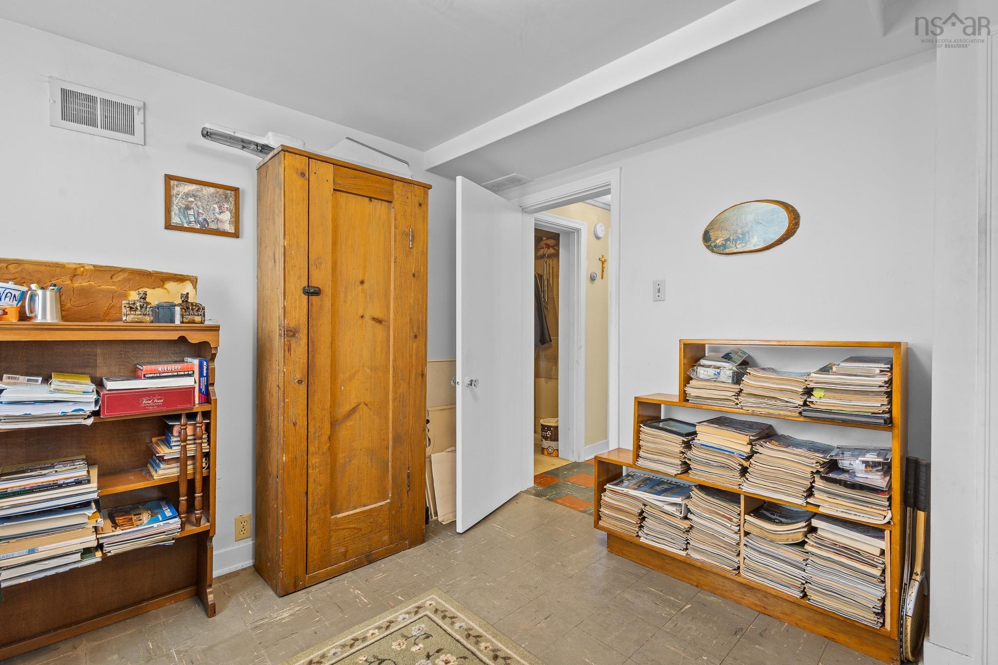 View image 36