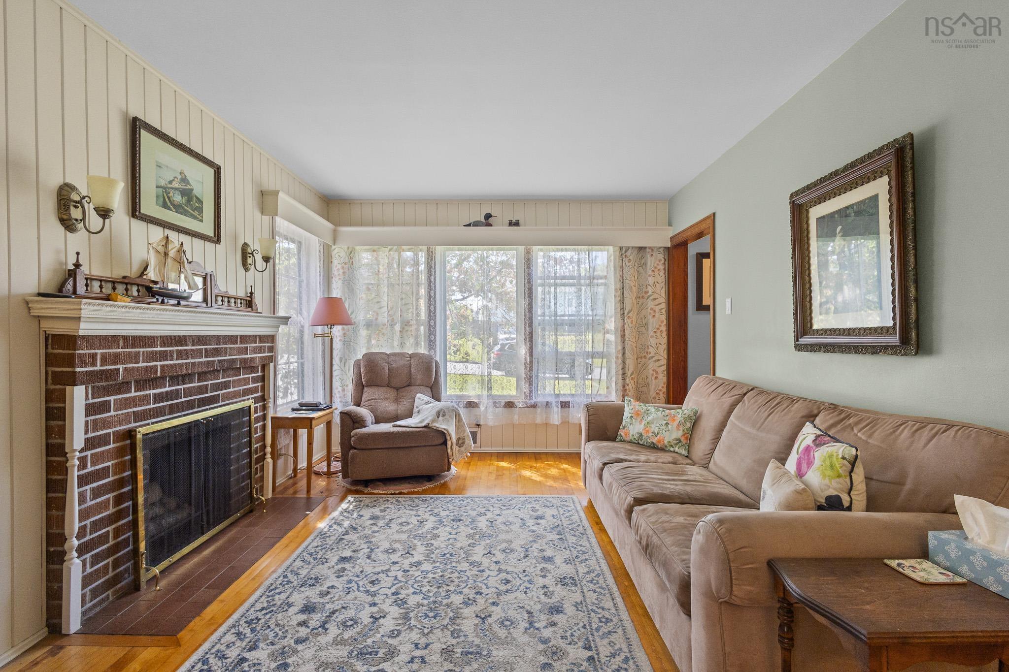 View image 8
