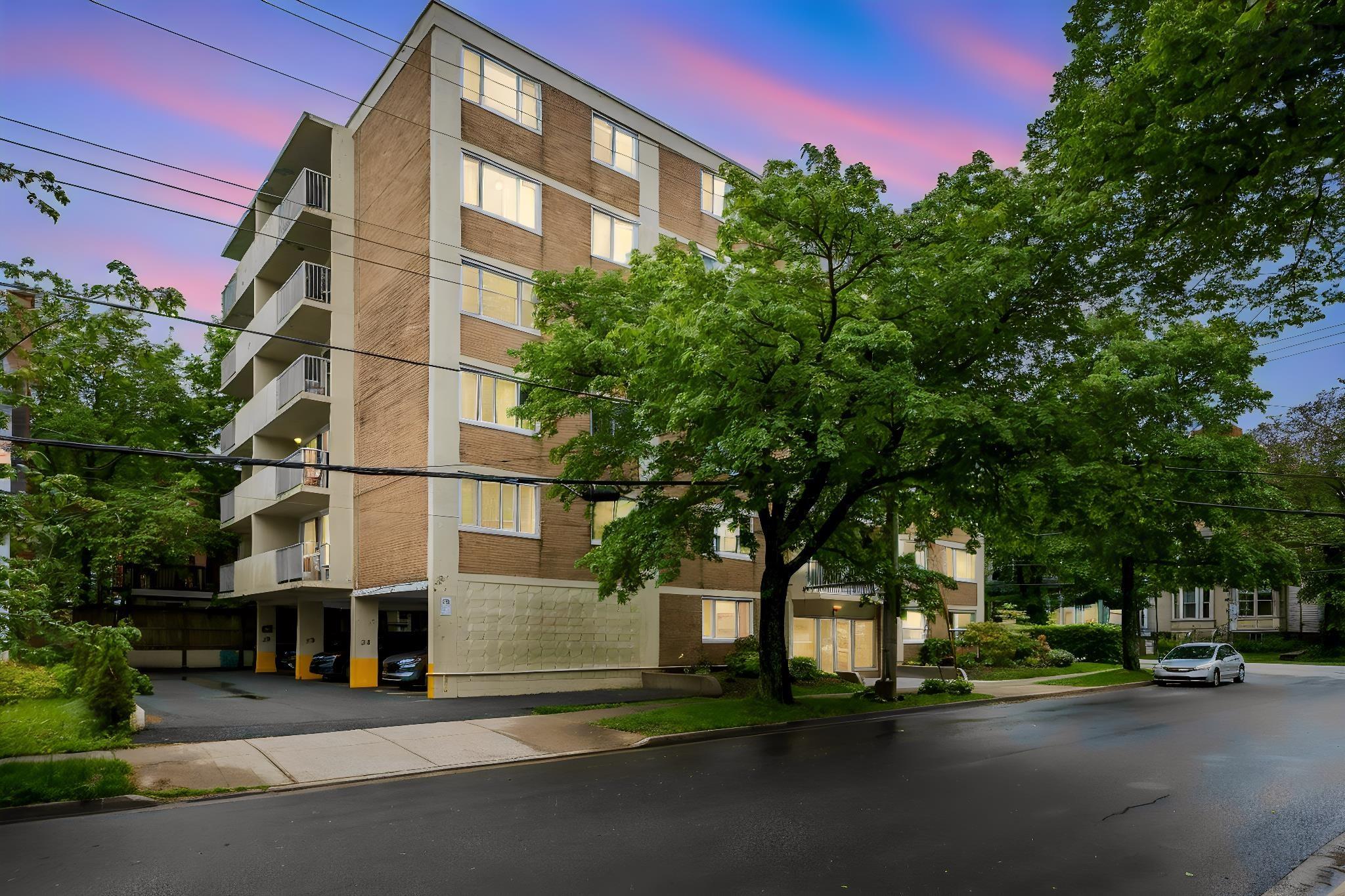 Thumbnail image for 404 990 McLean Street MLS<sup>®</sup> 202615013