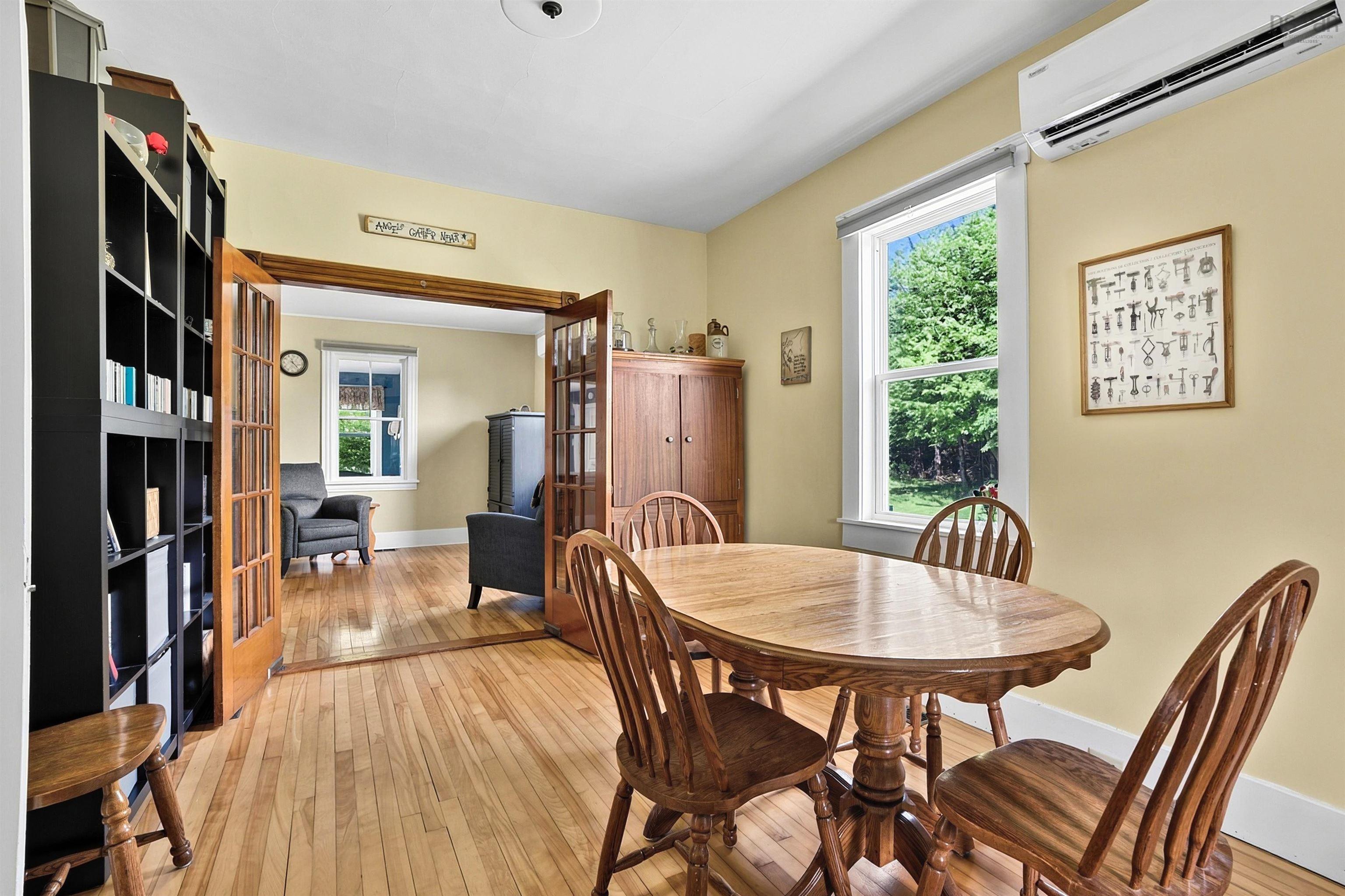 View image 25