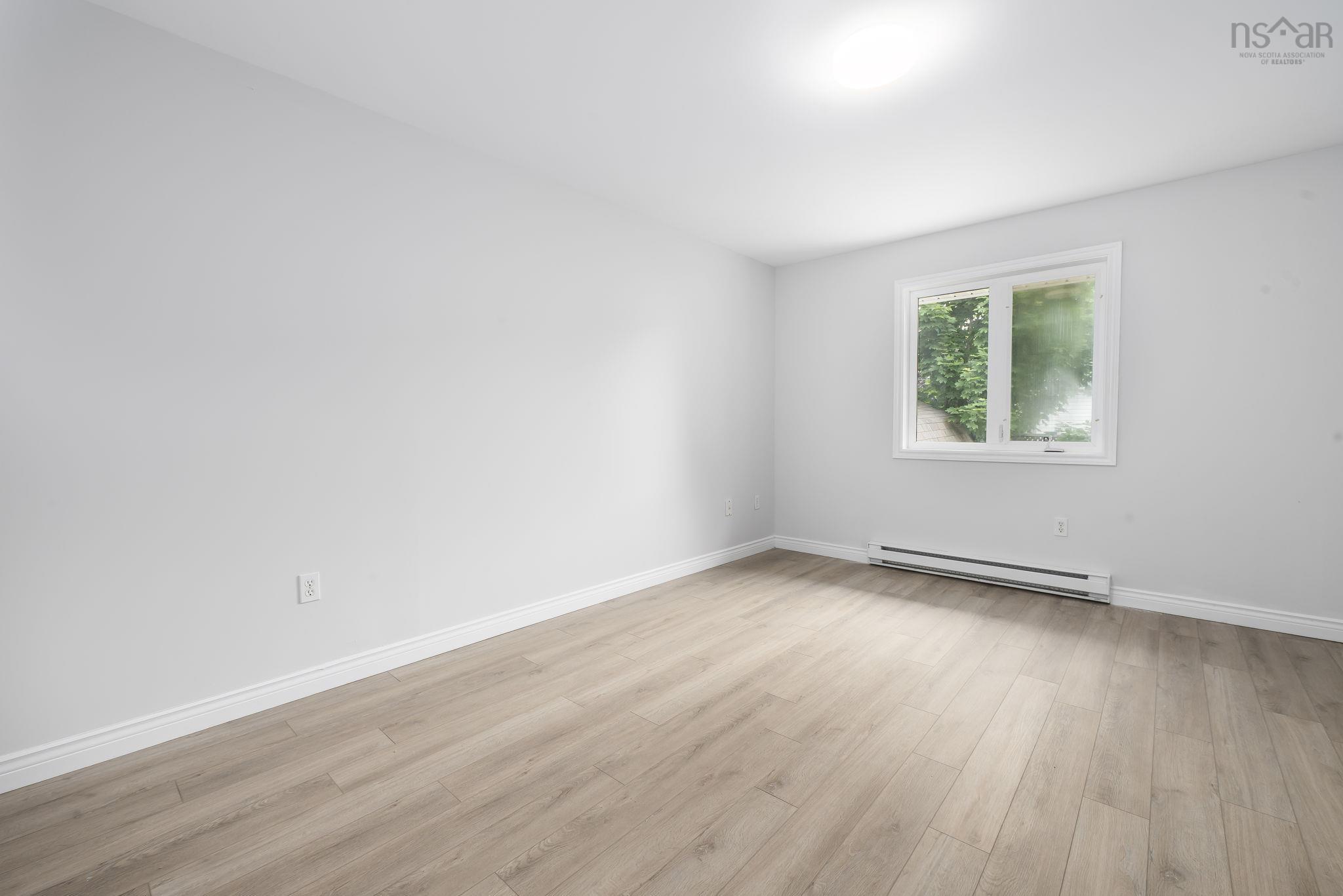 View image 16