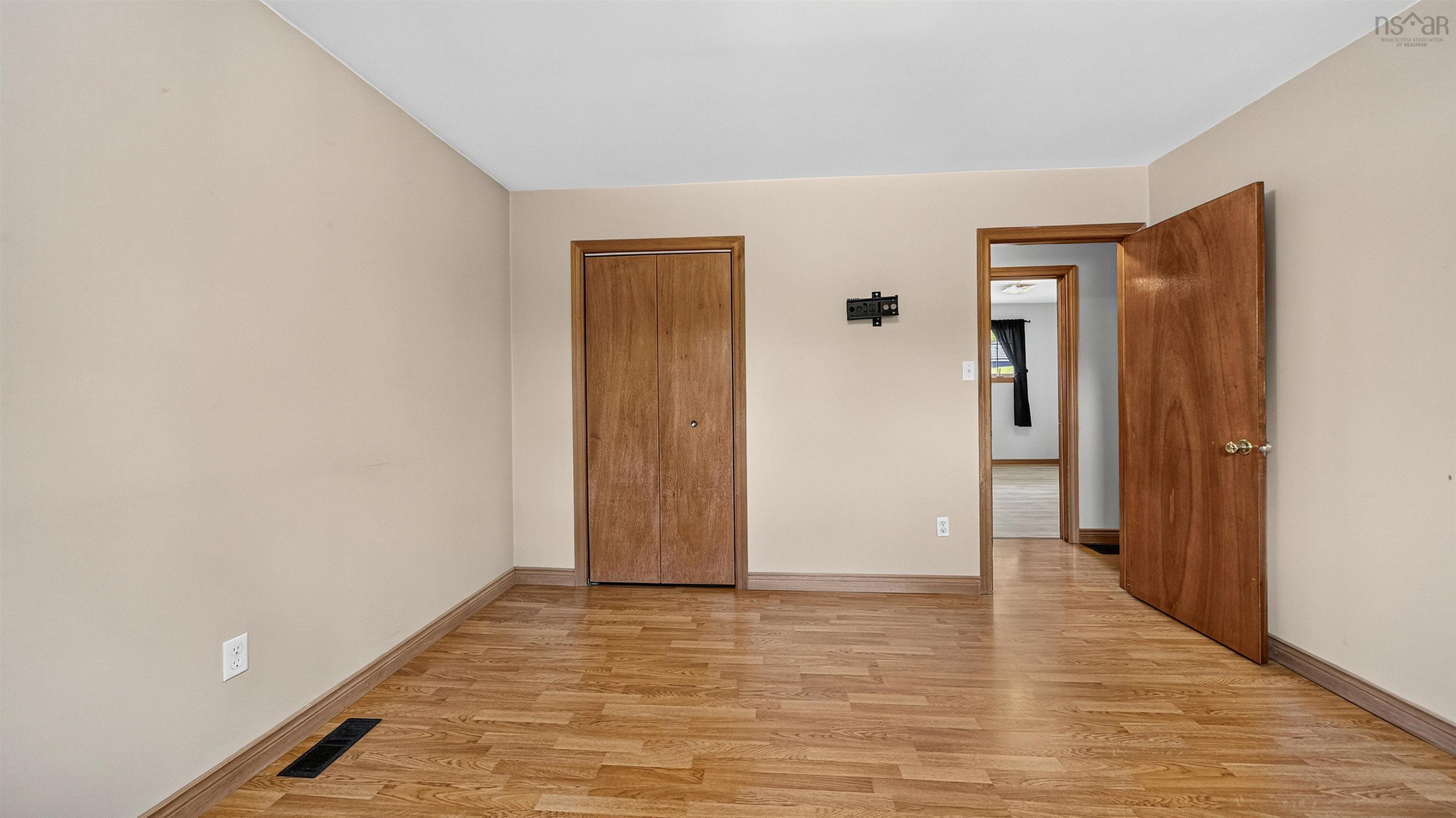 View image 16