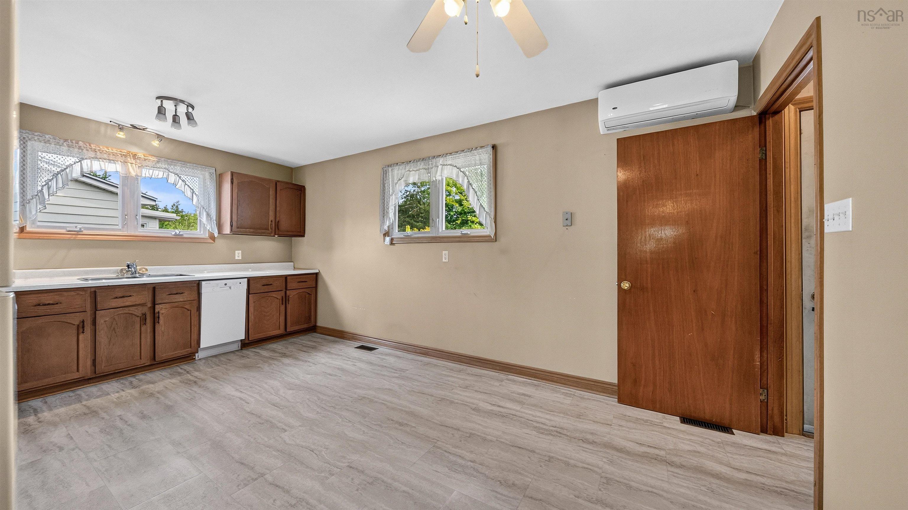View image 8