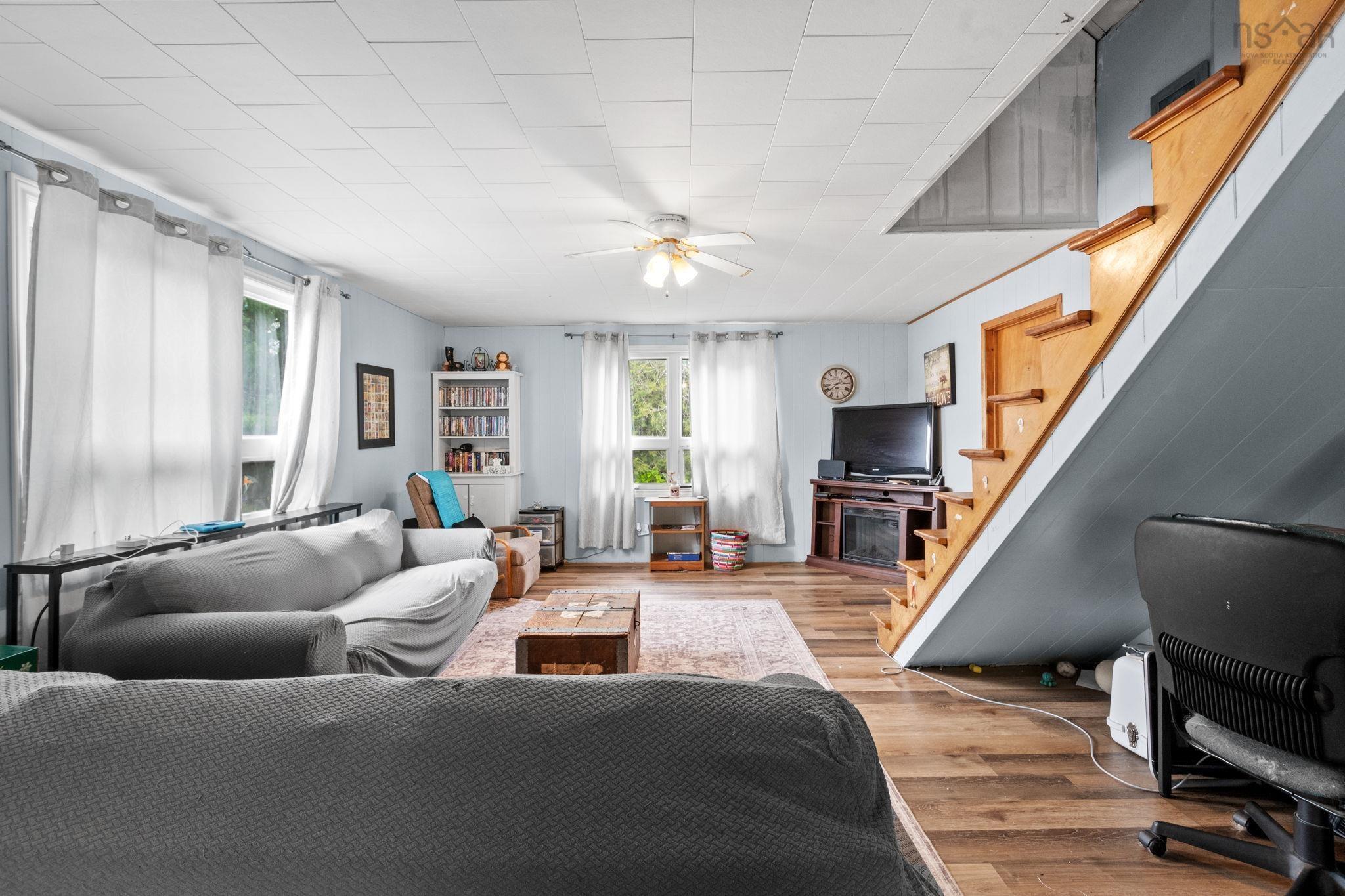 View image 10