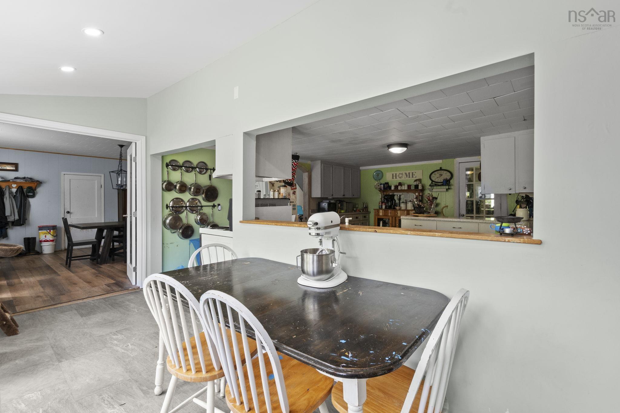 View image 12