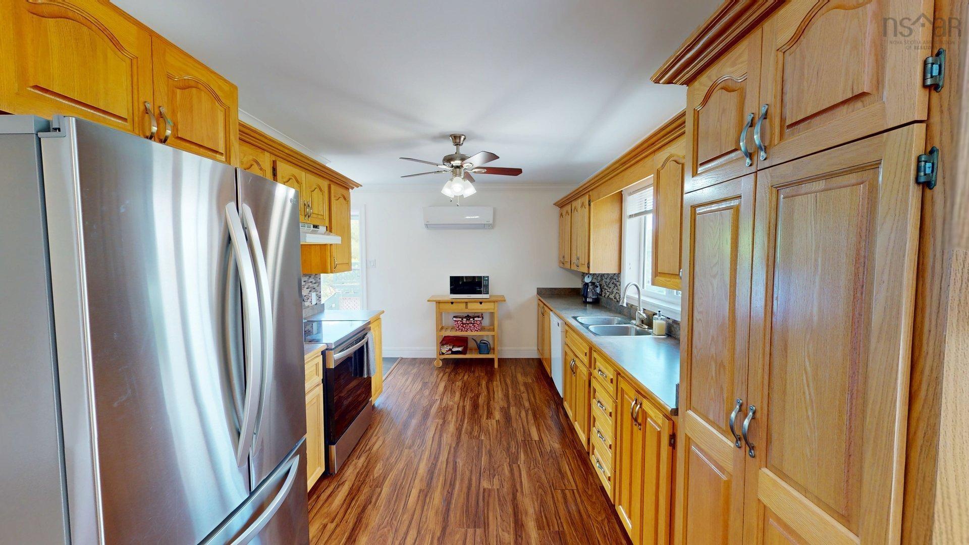 View image 12