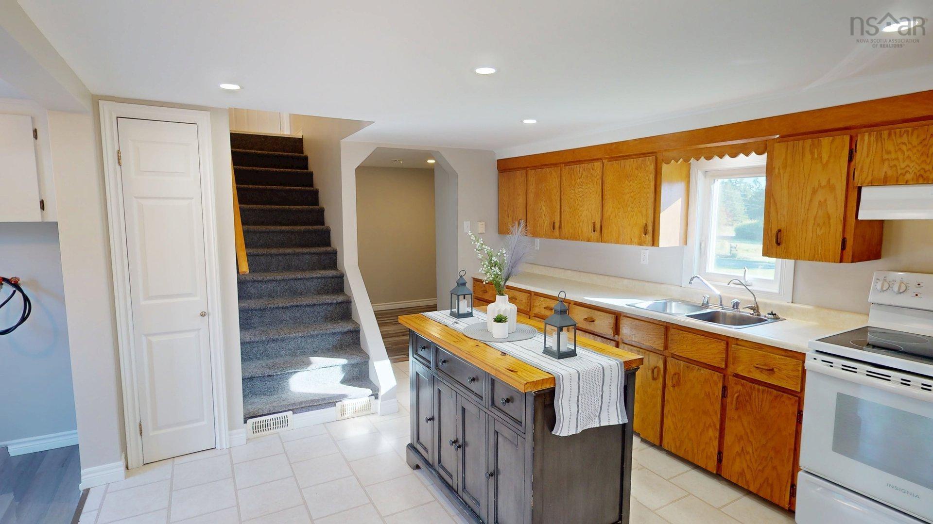 View image 11