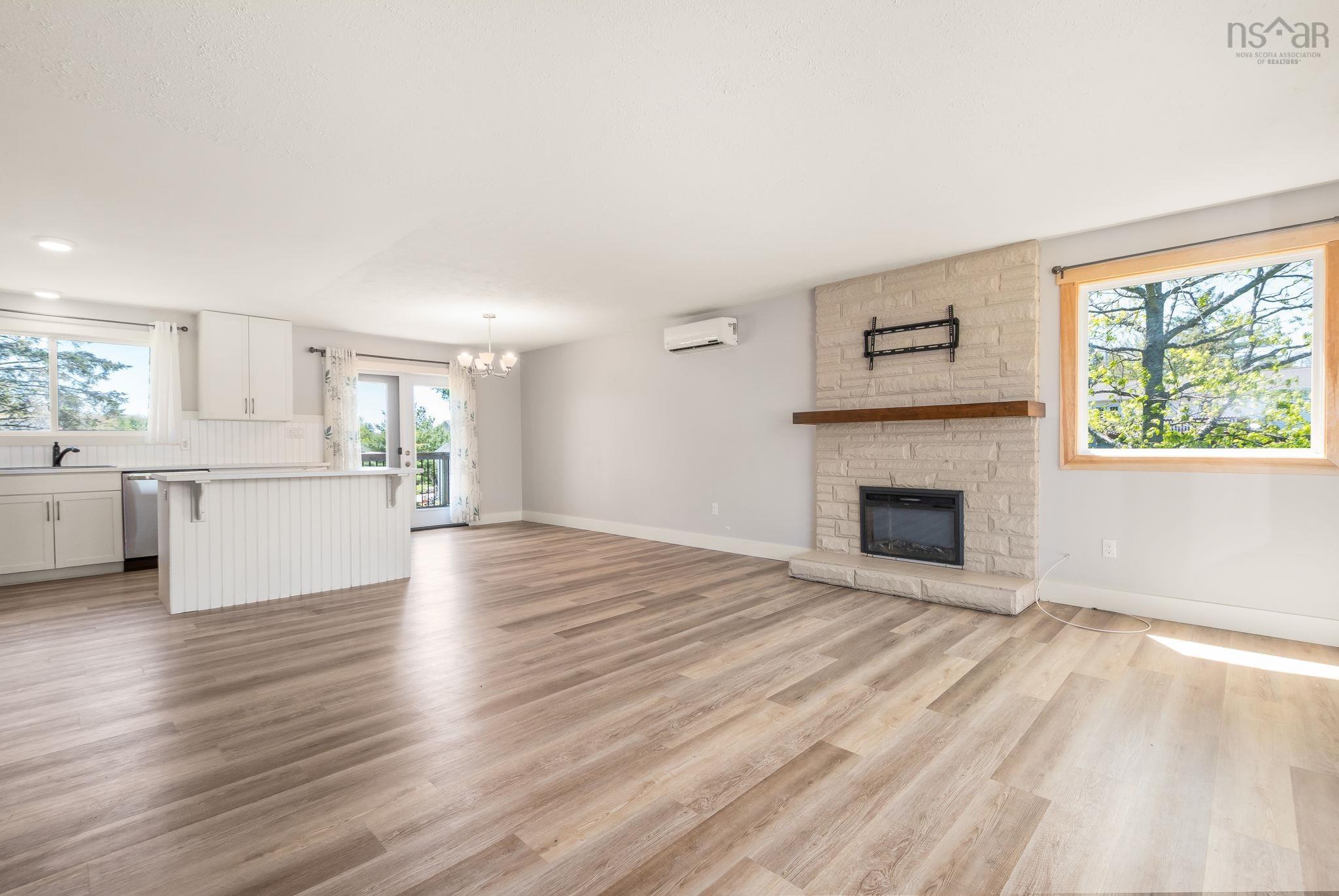 View image 9