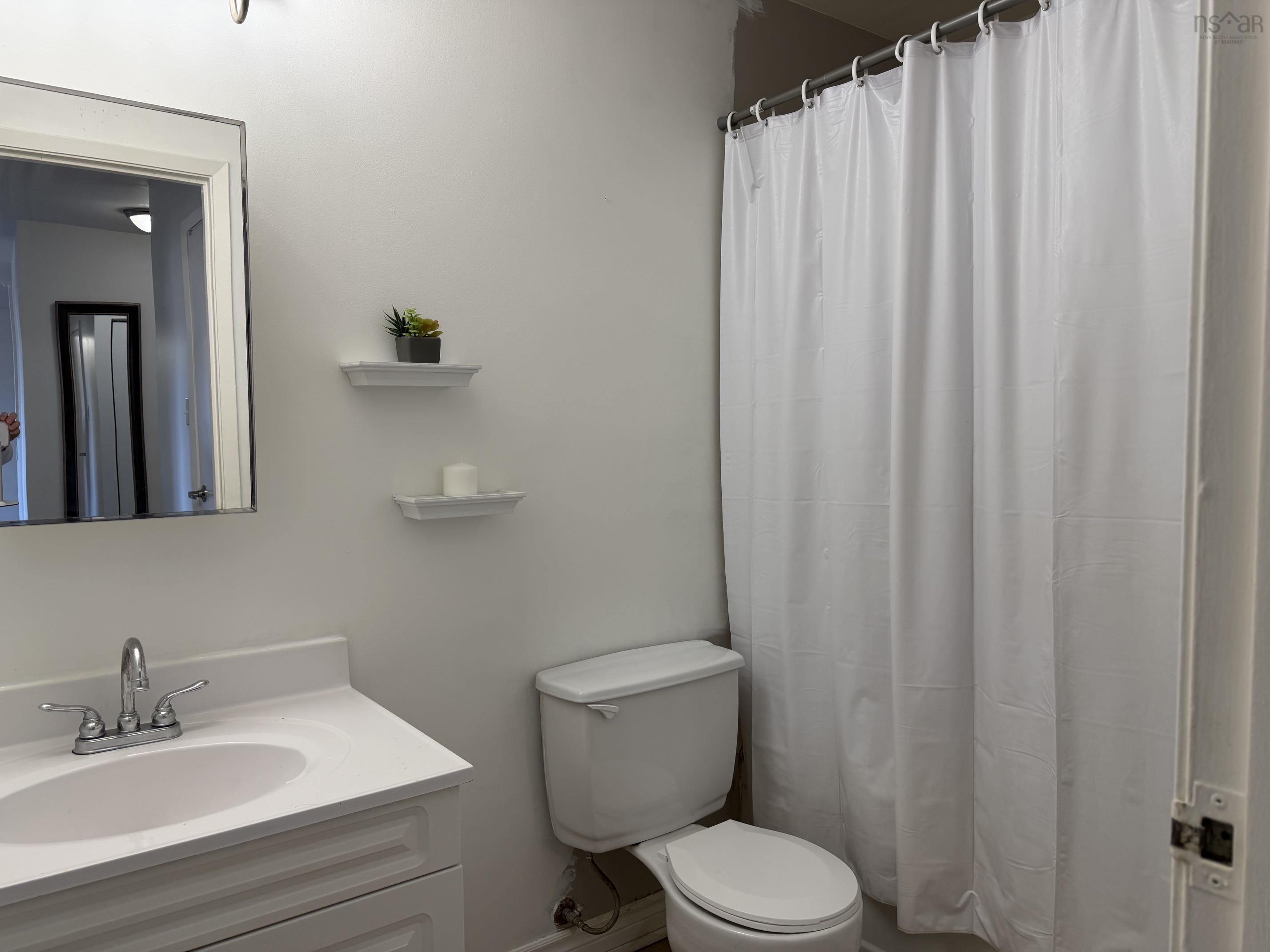 View image 12