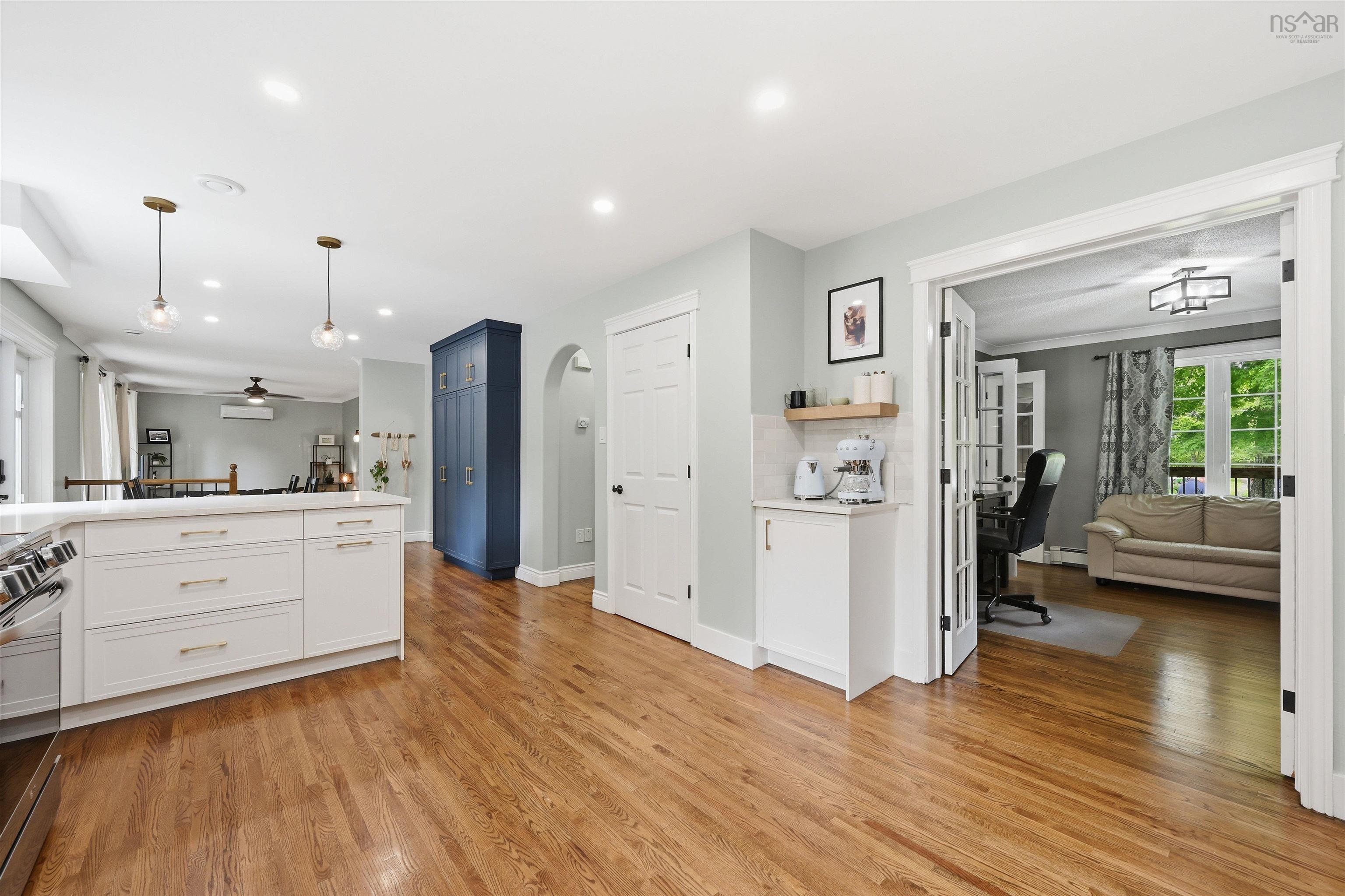 View image 11